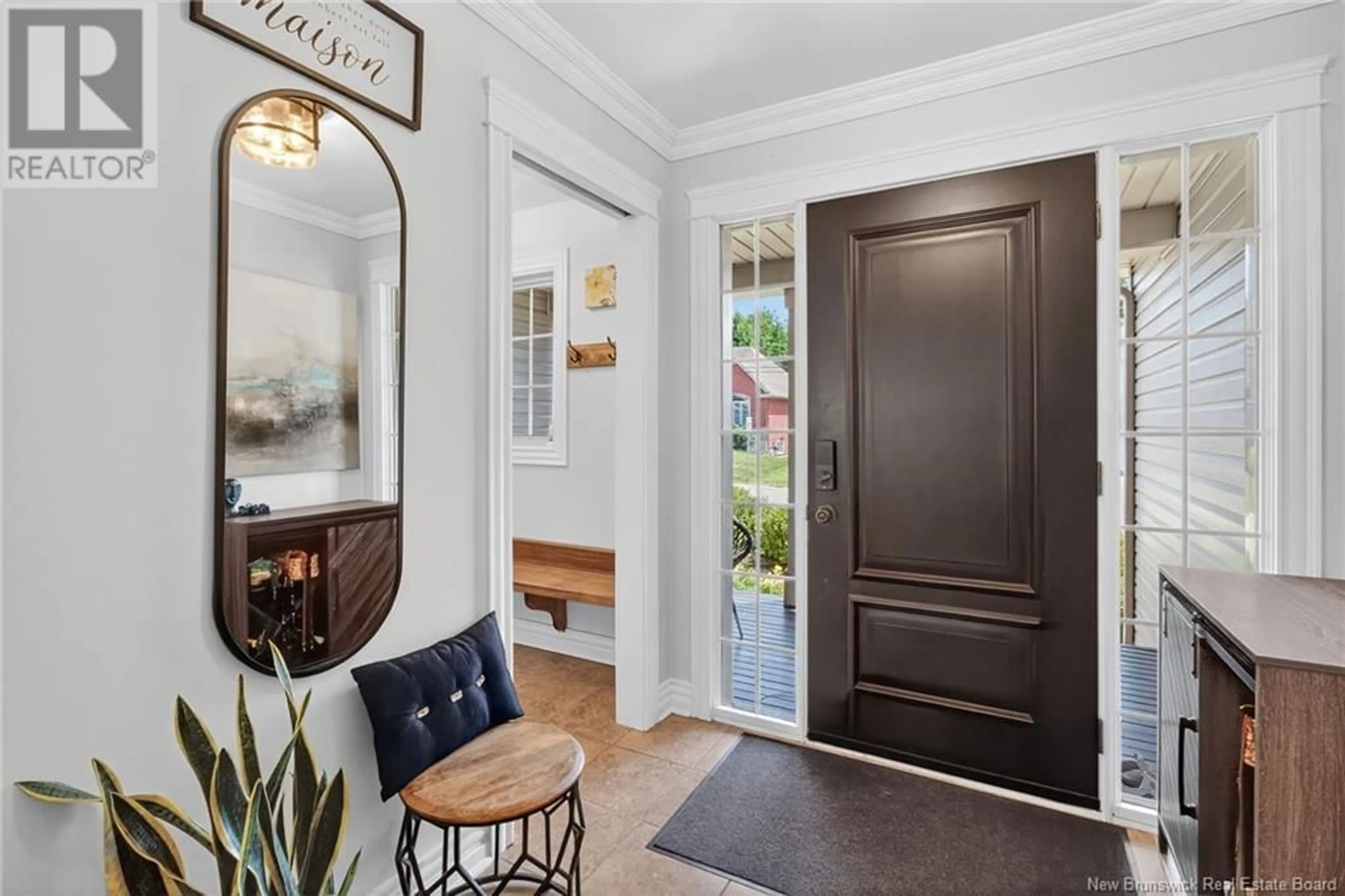 Indoor entryway for 162 RICHARD STREET, Dieppe New Brunswick E1A0S2