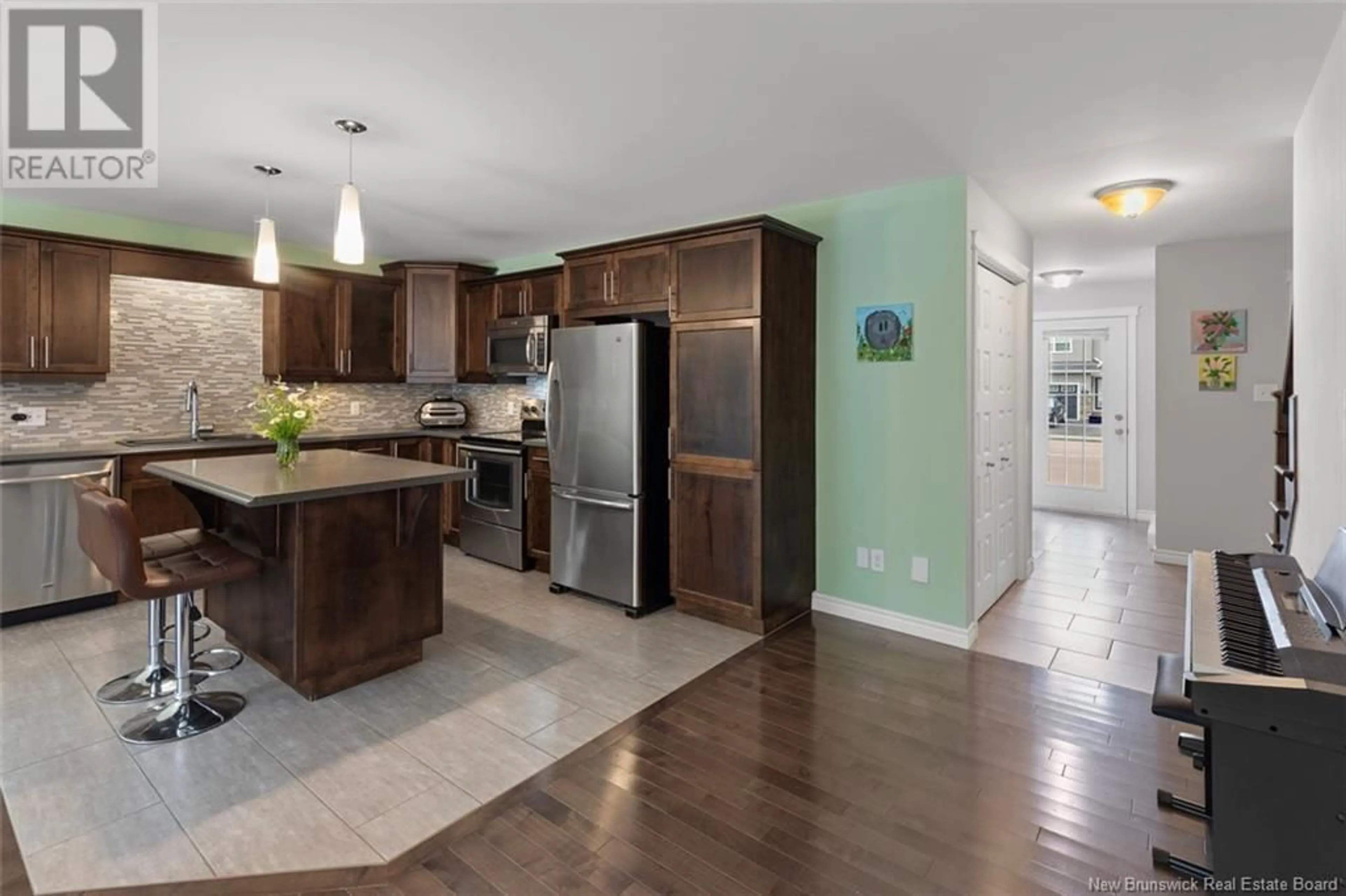 Open concept kitchen, unknown for 351 DOLBEAU STREET, Dieppe New Brunswick E1A4H8