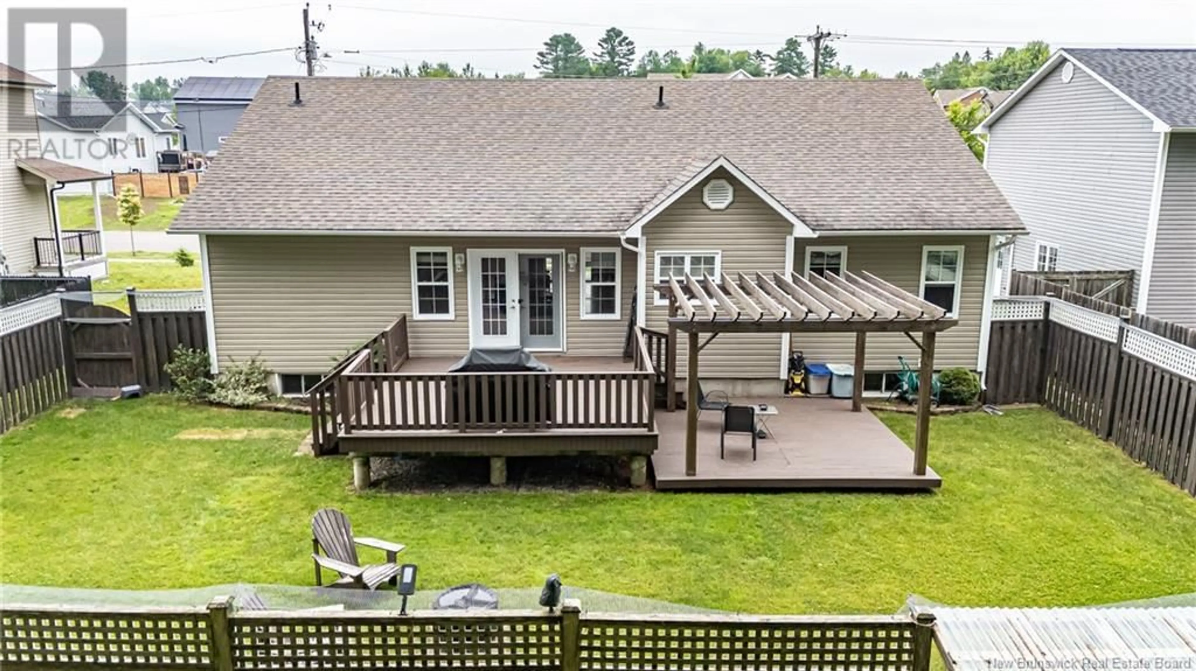 A pic from outside/outdoor area/front of a property/back of a property/a pic from drone, unknown for 175 PETERS DRIVE, Fredericton New Brunswick E3A0G7