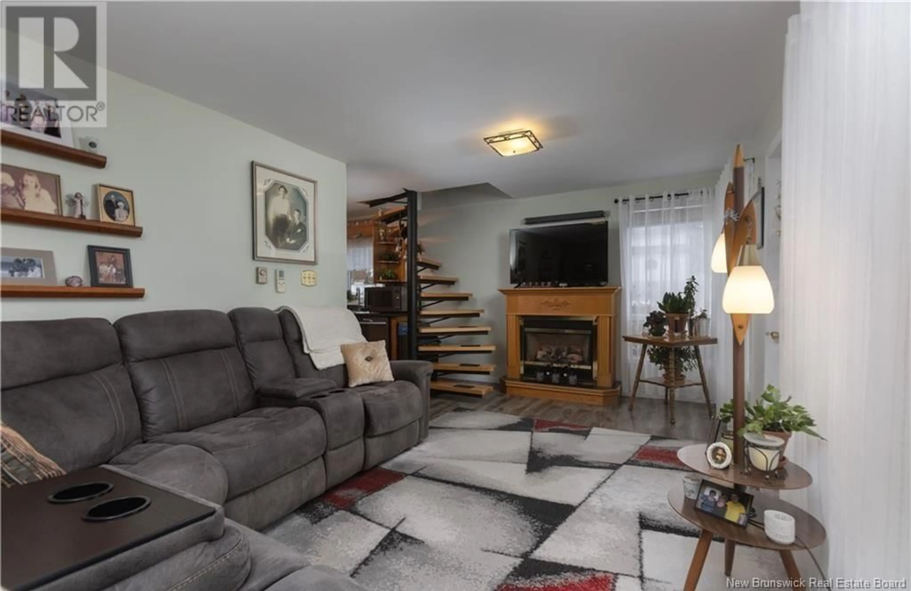 Living room with furniture, unknown for 5320 ROUTE 114, Hopewell Hill New Brunswick E4H3N2