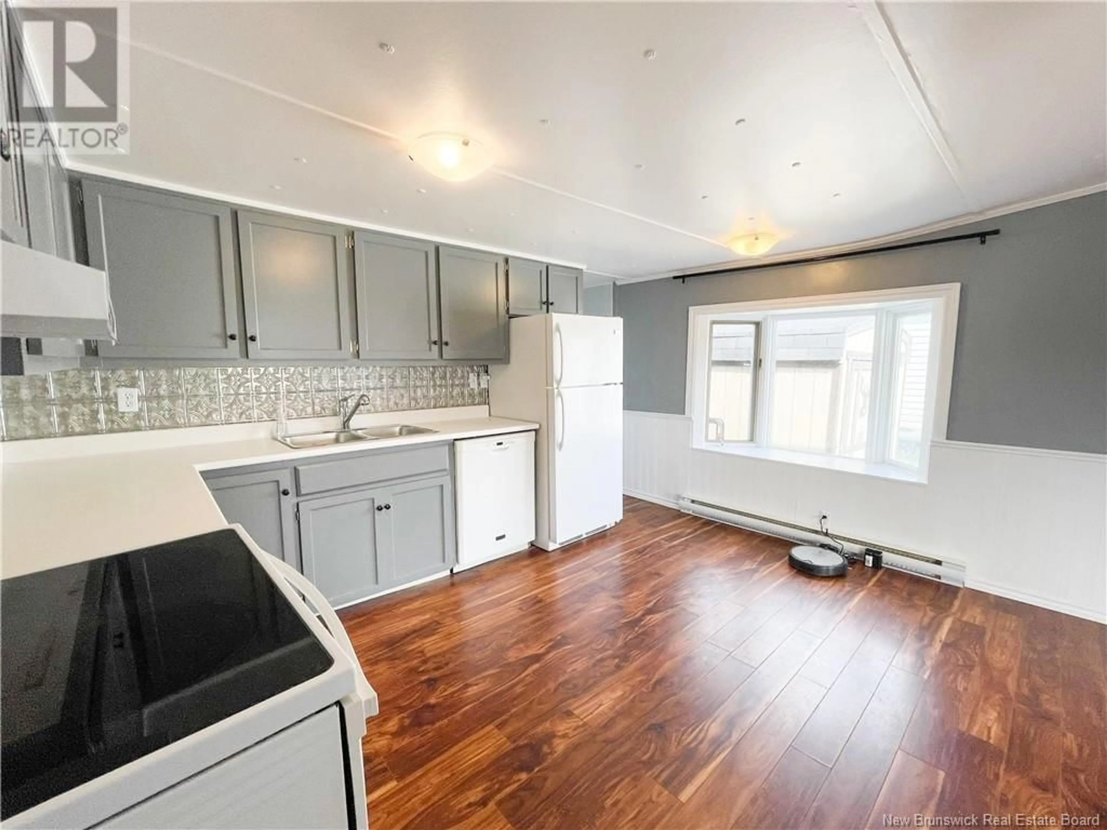 Open concept kitchen, unknown for 10 VIOLET STREET, Saint John New Brunswick E2M5N3