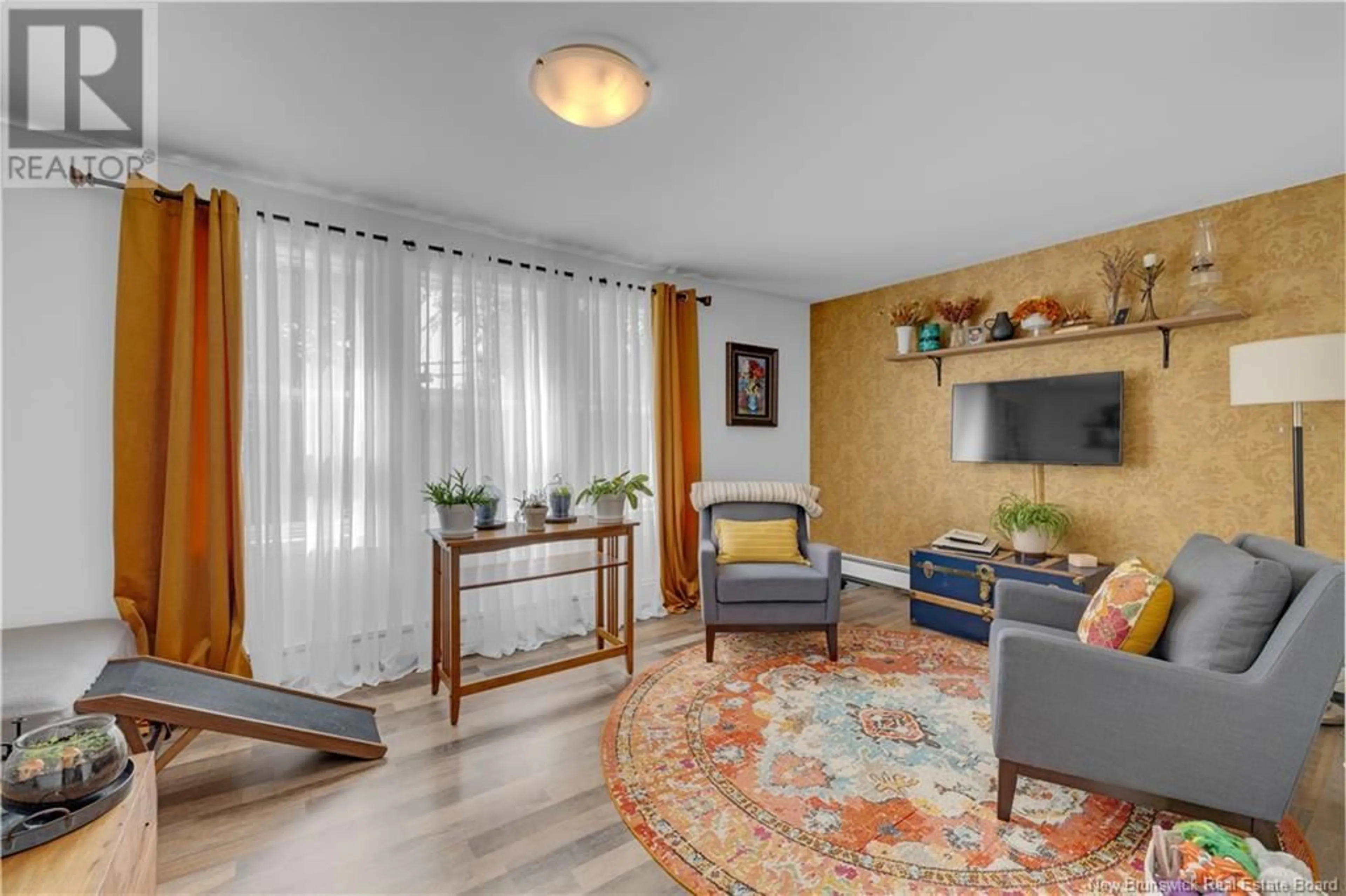 Living room with furniture, unknown for 3 - 211 KING STREET, Saint John New Brunswick E2L1H2
