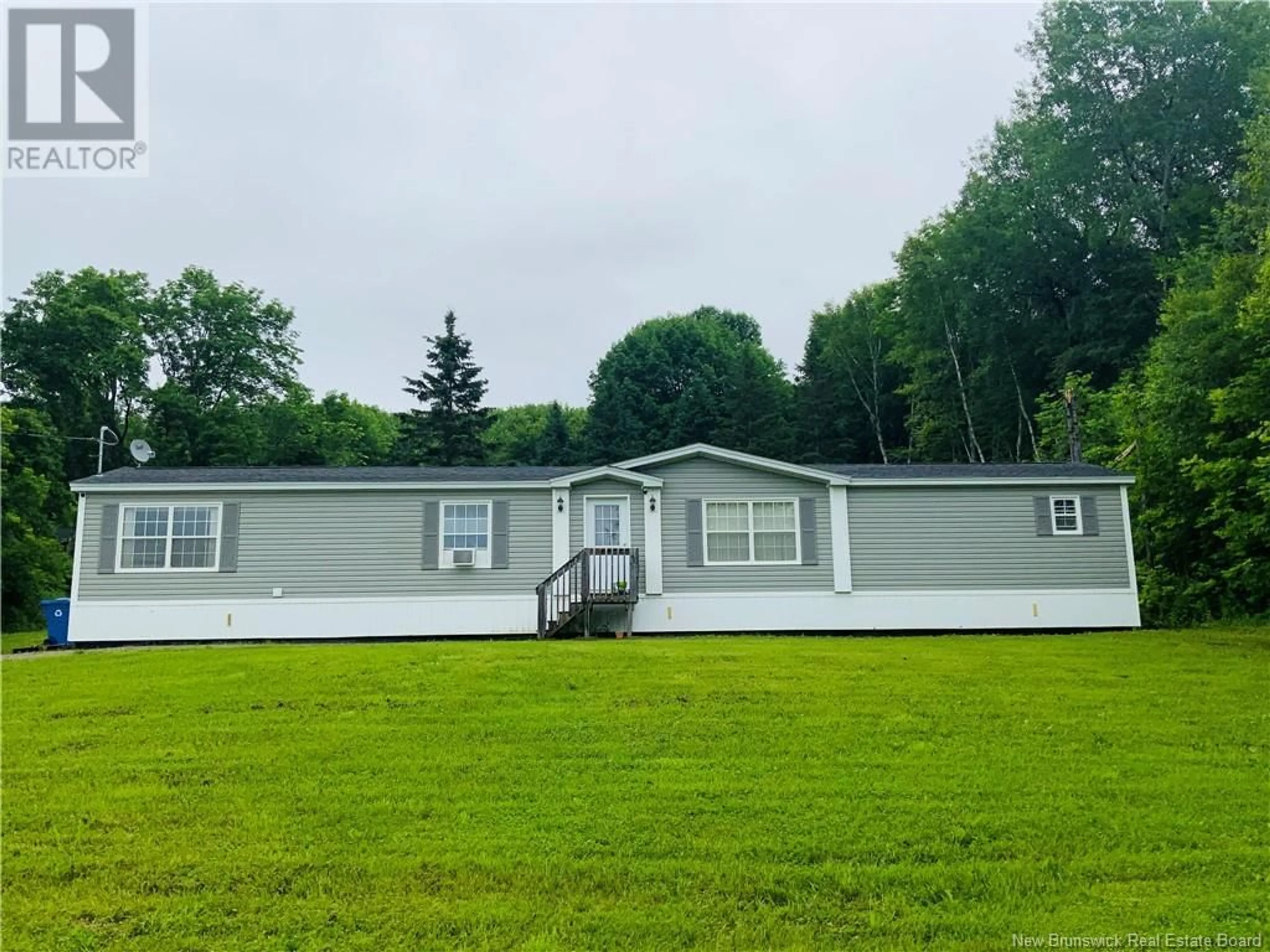 Home with vinyl exterior material, unknown for 6234 ROUTE 105, Lower Brighton New Brunswick E7P1B3