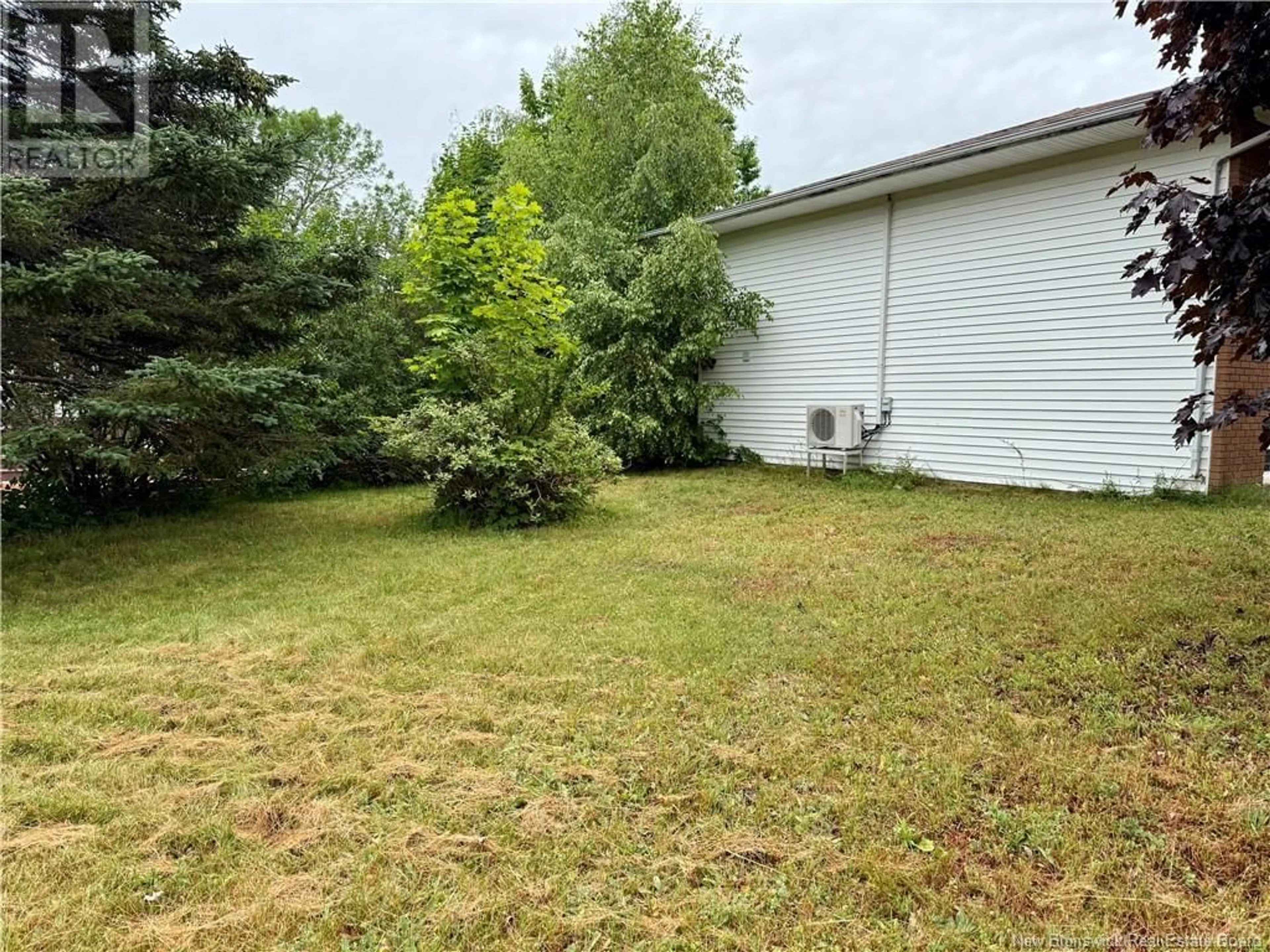 Unknown for 35 LYDIA STREET, Dieppe New Brunswick E1A4W3