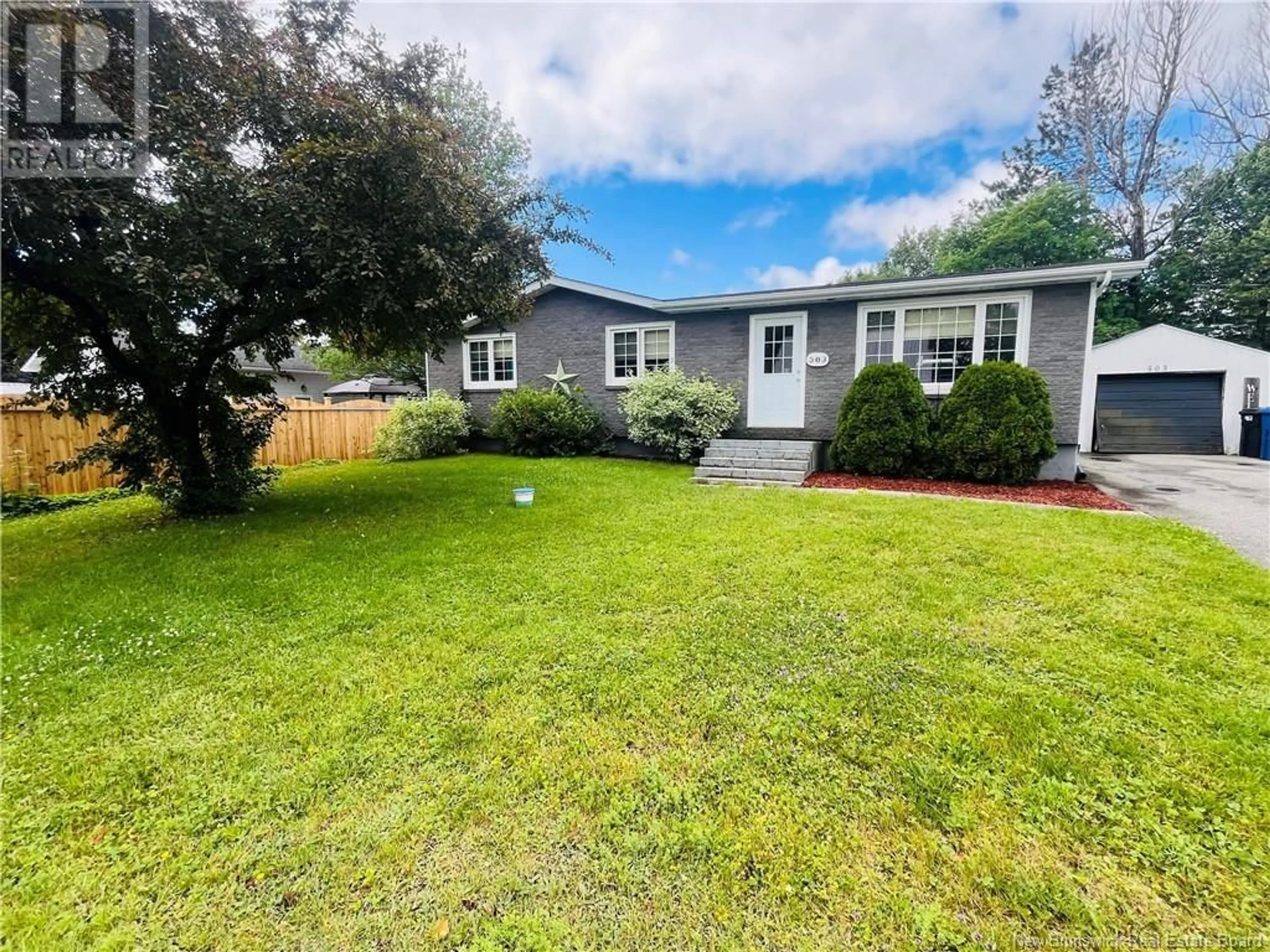 A pic from outside/outdoor area/front of a property/back of a property/a pic from drone, unknown for 503 MACMILLAN STREET, Miramichi New Brunswick E1V3R8