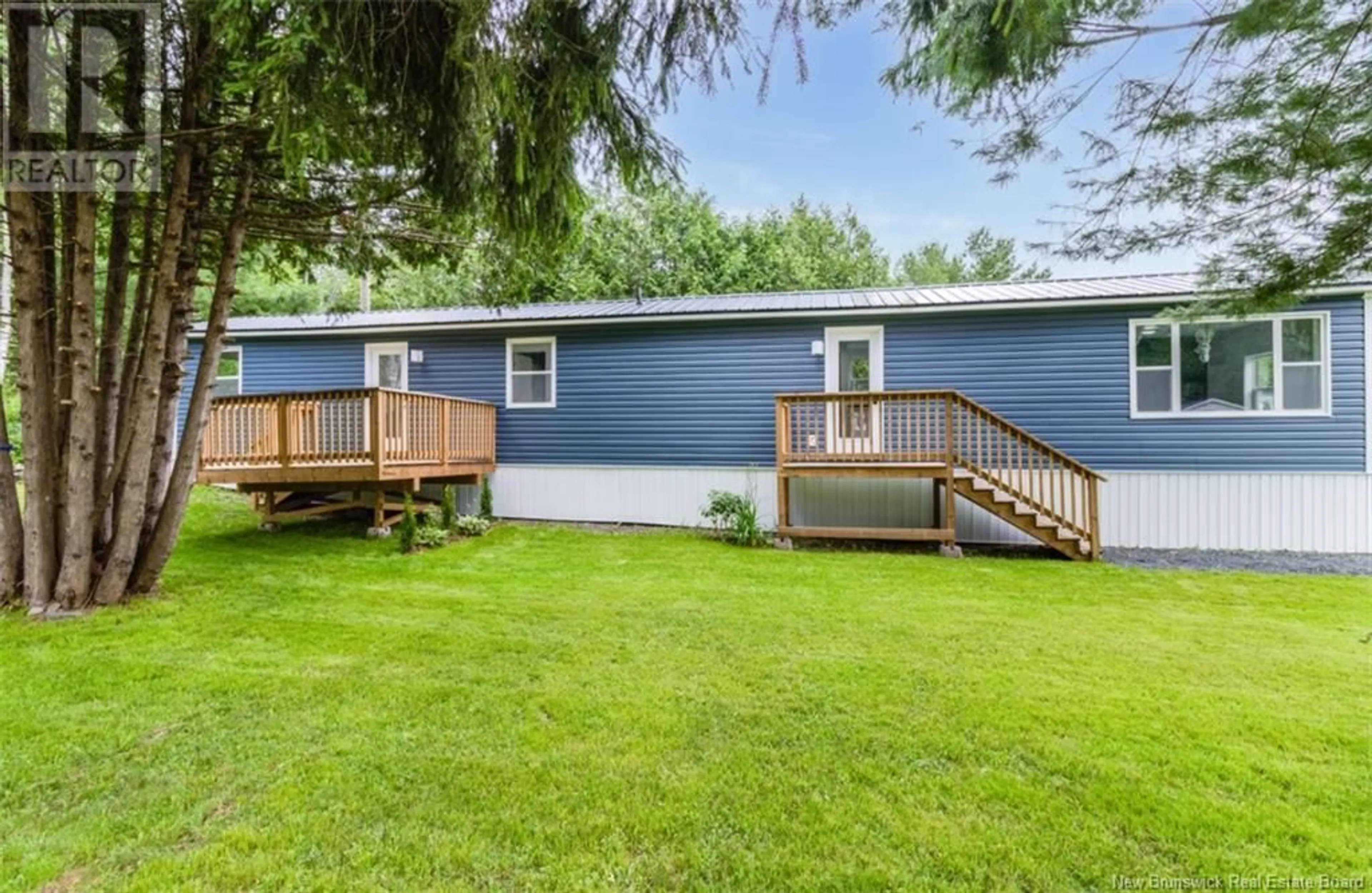 Unknown for 196 HEDGEVIEW DRIVE, Fredericton New Brunswick E3B6S4