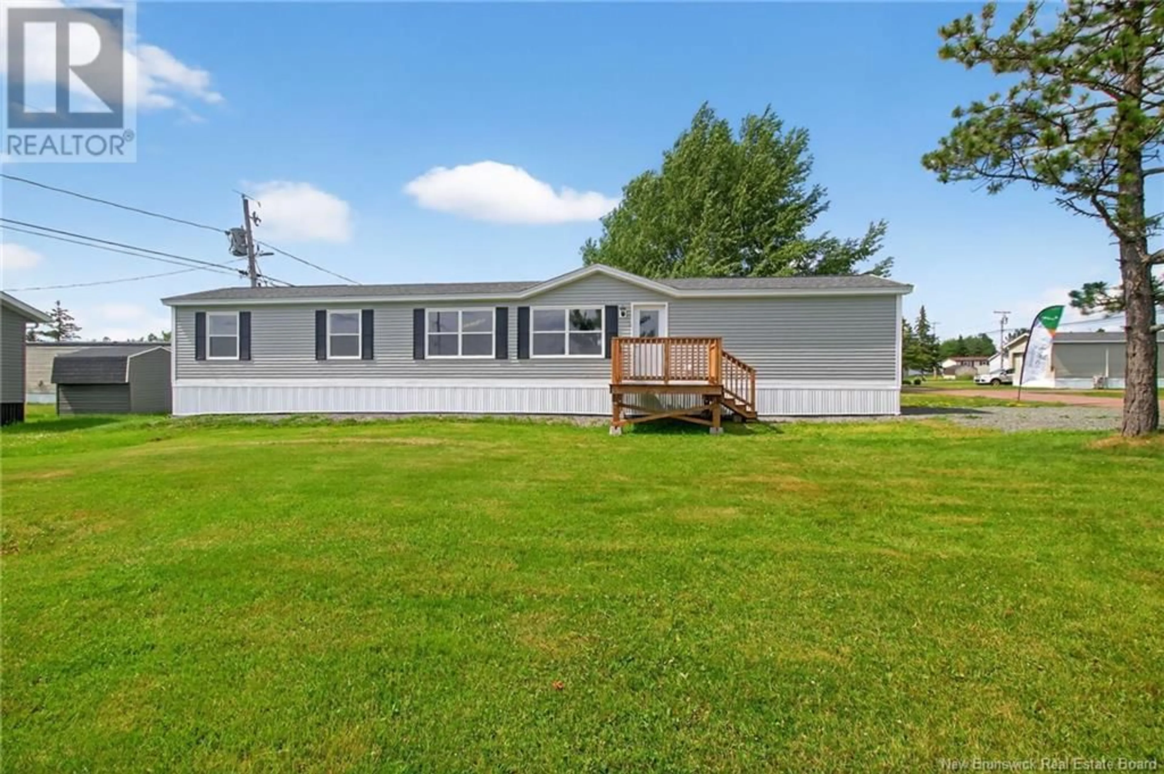 Home with vinyl exterior material, water/lake/river/ocean view for 8 LINDA LANE, Moncton New Brunswick E1E3T9