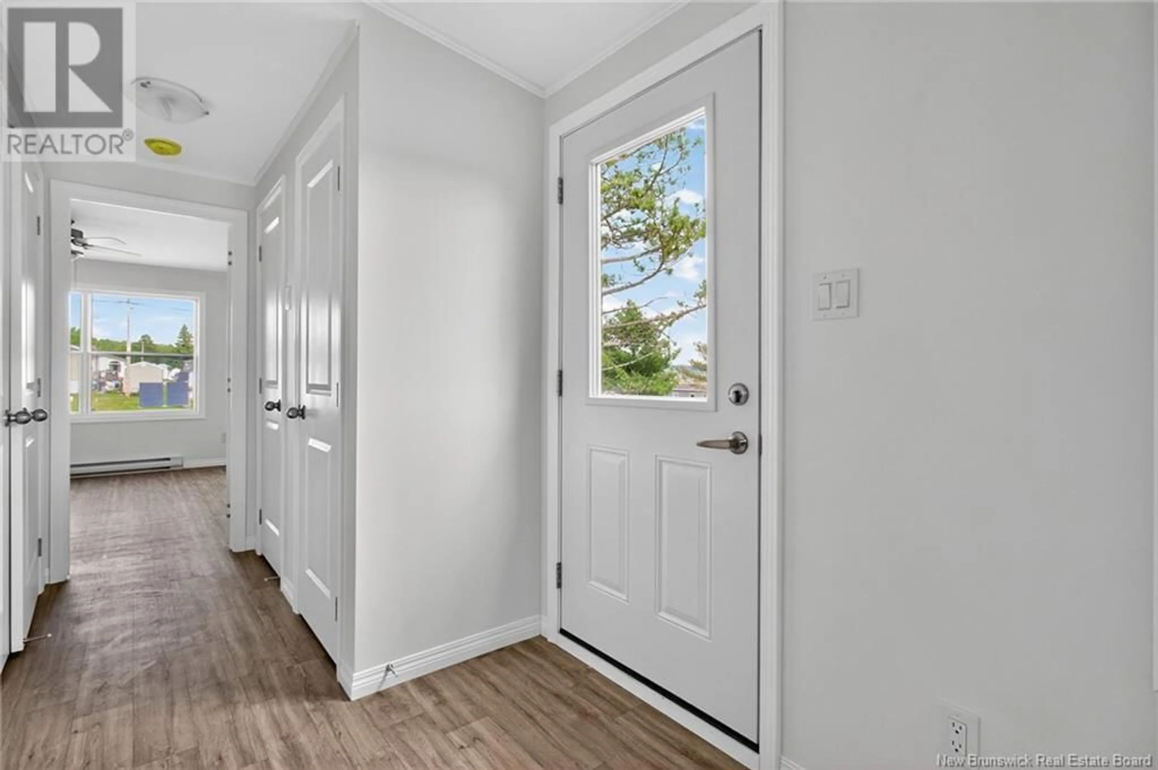 Indoor entryway for 8 LINDA LANE, Moncton New Brunswick E1E3T9