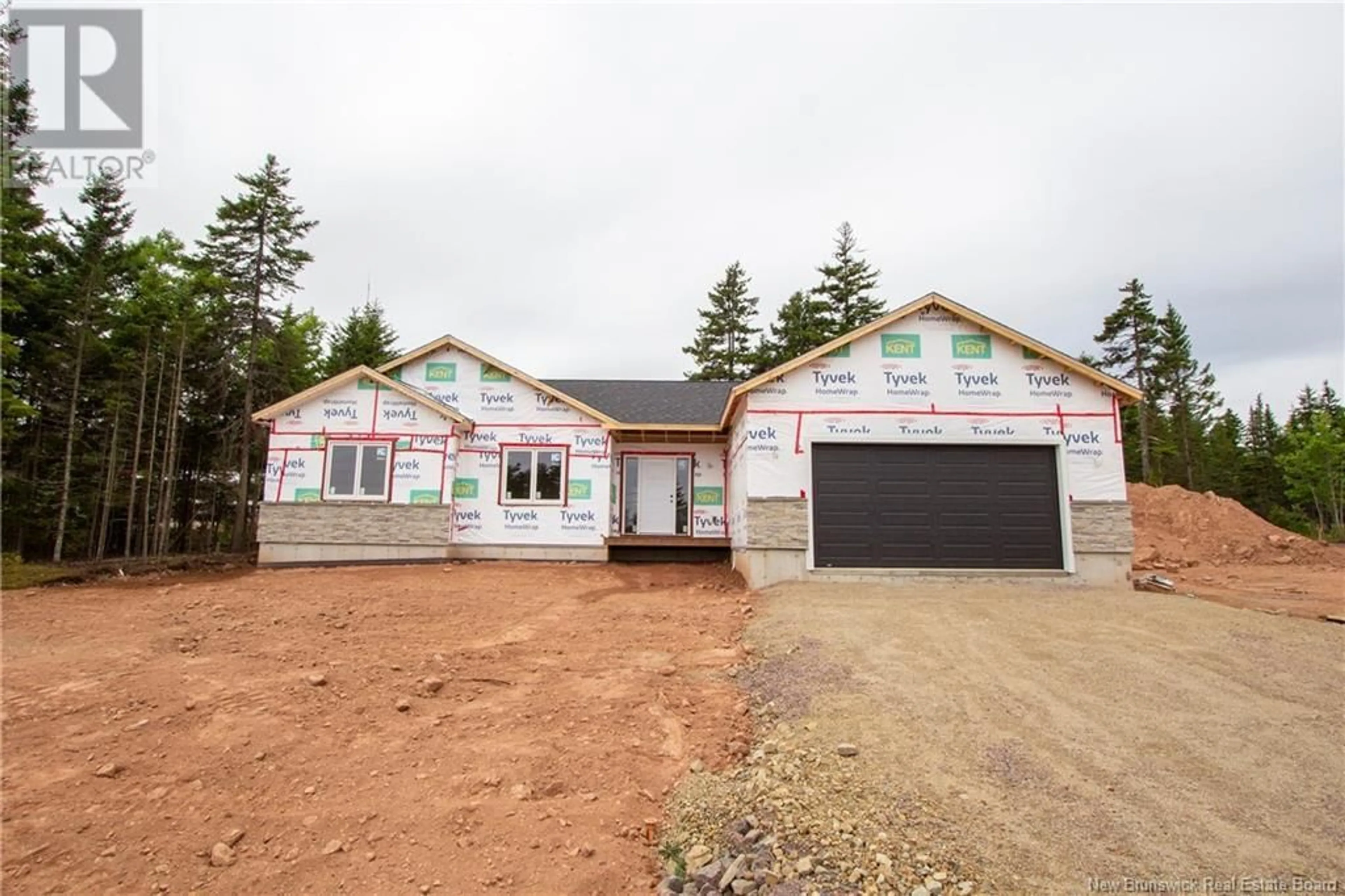 Home with vinyl exterior material, building for 26 BURMAN STREET, Sackville New Brunswick E4L0C2