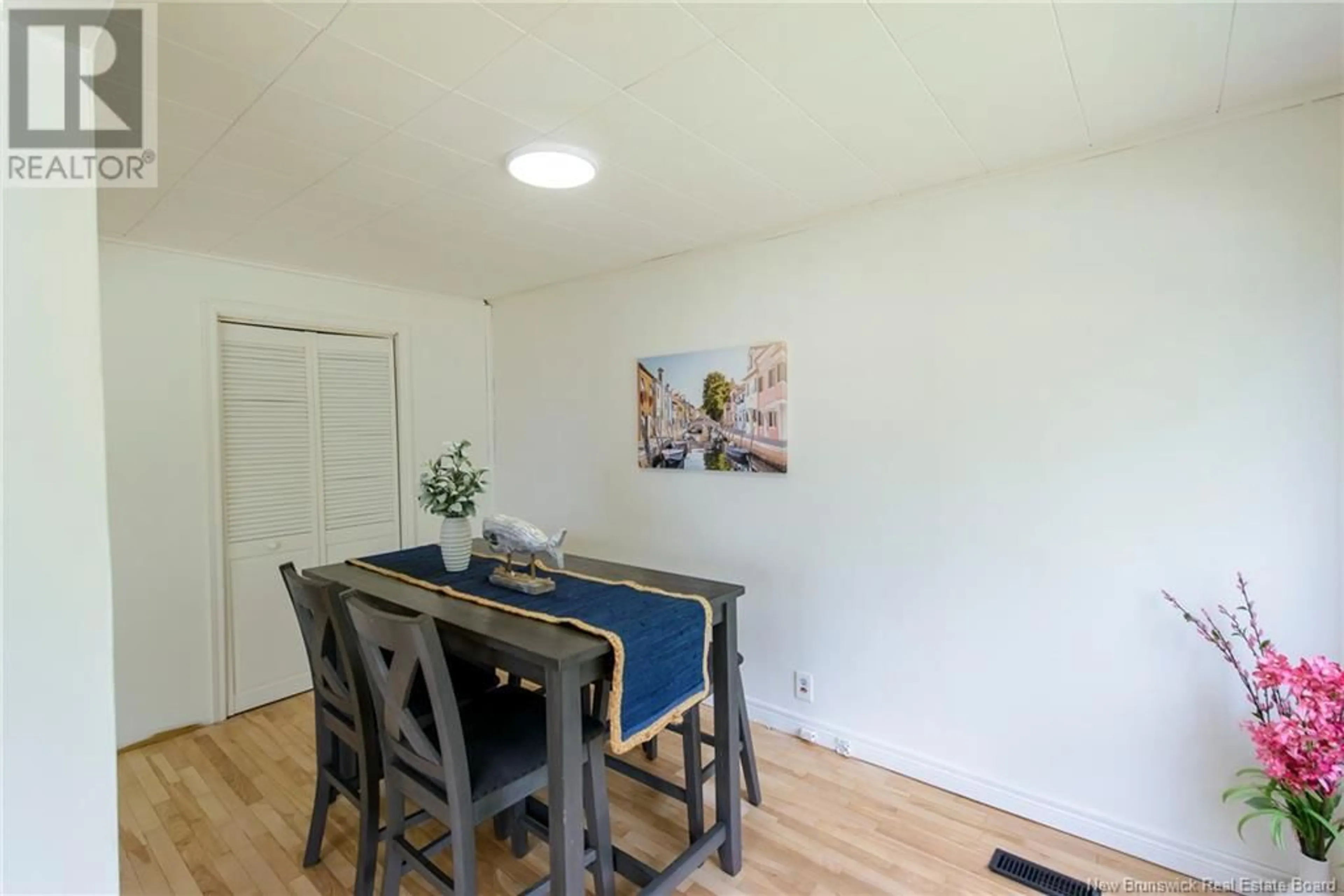 Dining room, wood/laminate floor for 228 HIGHFIELD AVENUE, Saint John New Brunswick E2M6V8