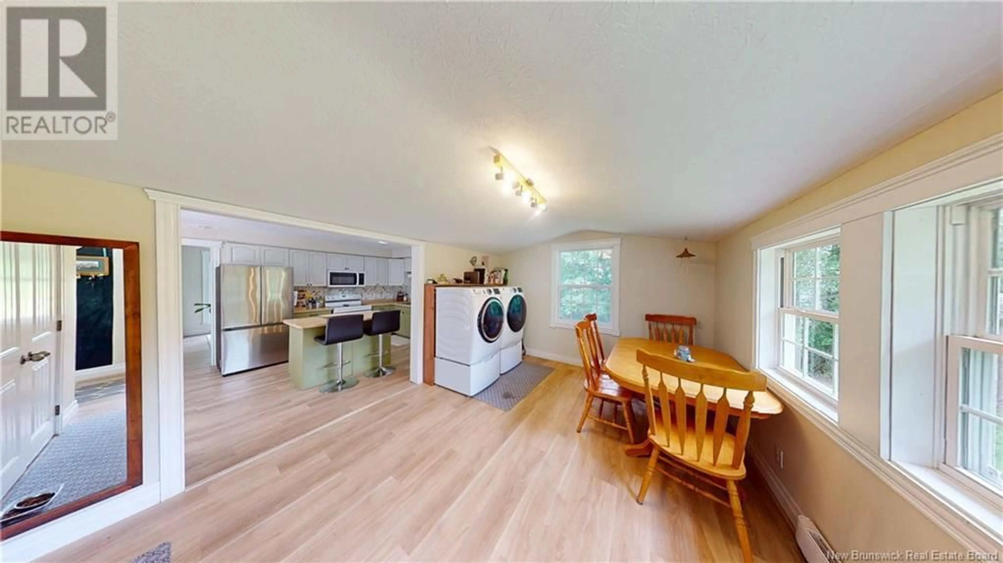 Unknown for 88 MCMINNIMAN COURT, Fredericton New Brunswick E3A8S5