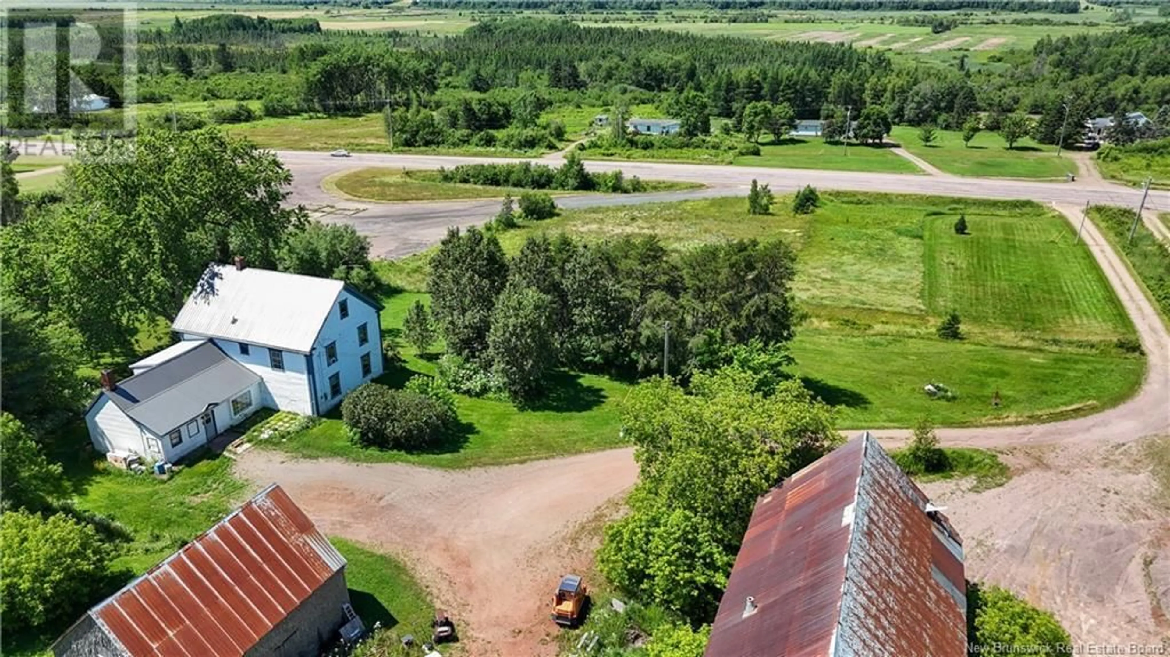 A pic from outside/outdoor area/front of a property/back of a property/a pic from drone, unknown for 331 RENAISSANCE, Memramcook New Brunswick E4K1T1
