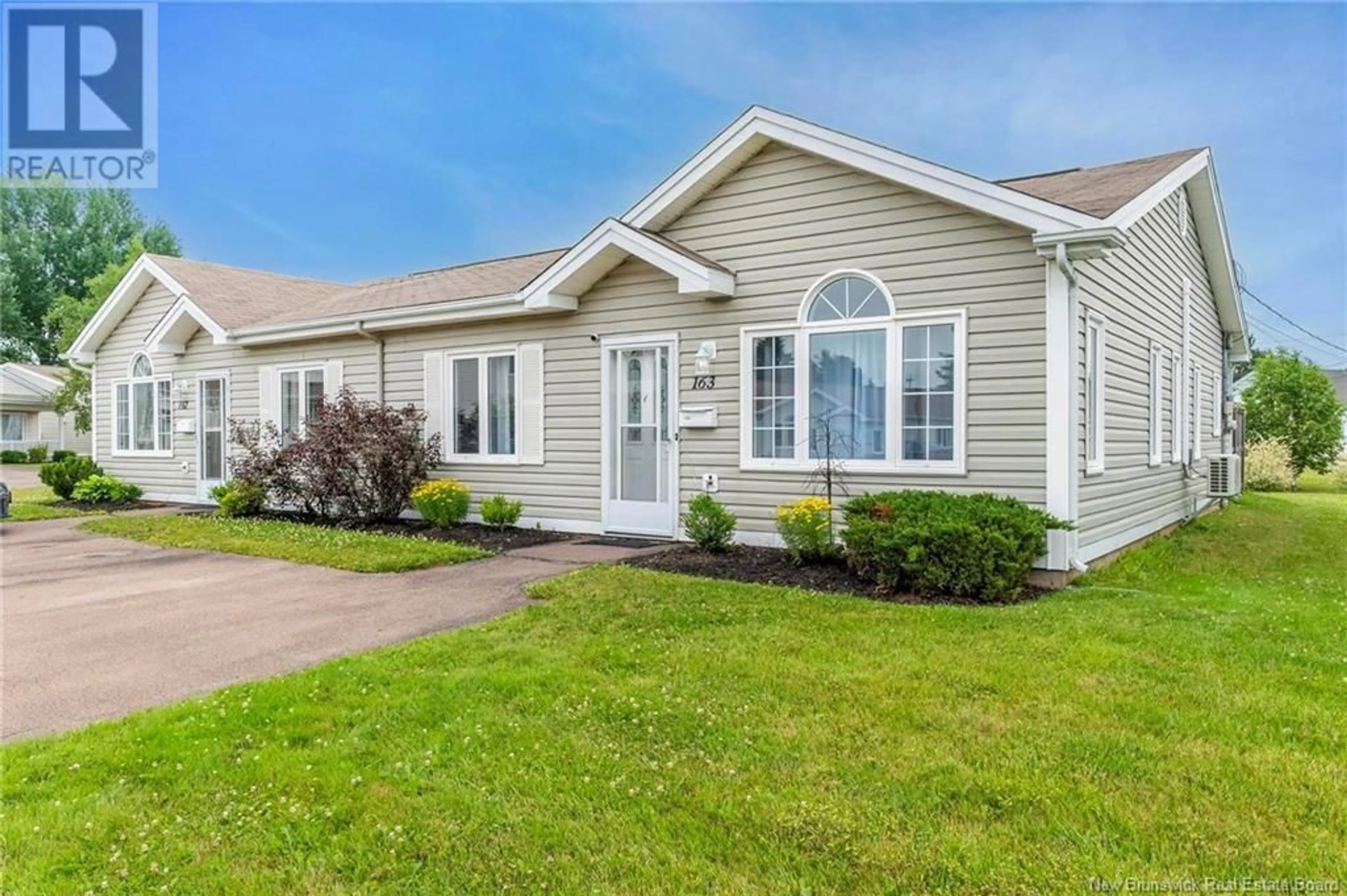 Home with vinyl exterior material, unknown for 163 - 268 ACADIE AVENUE, Dieppe New Brunswick E1A6T2