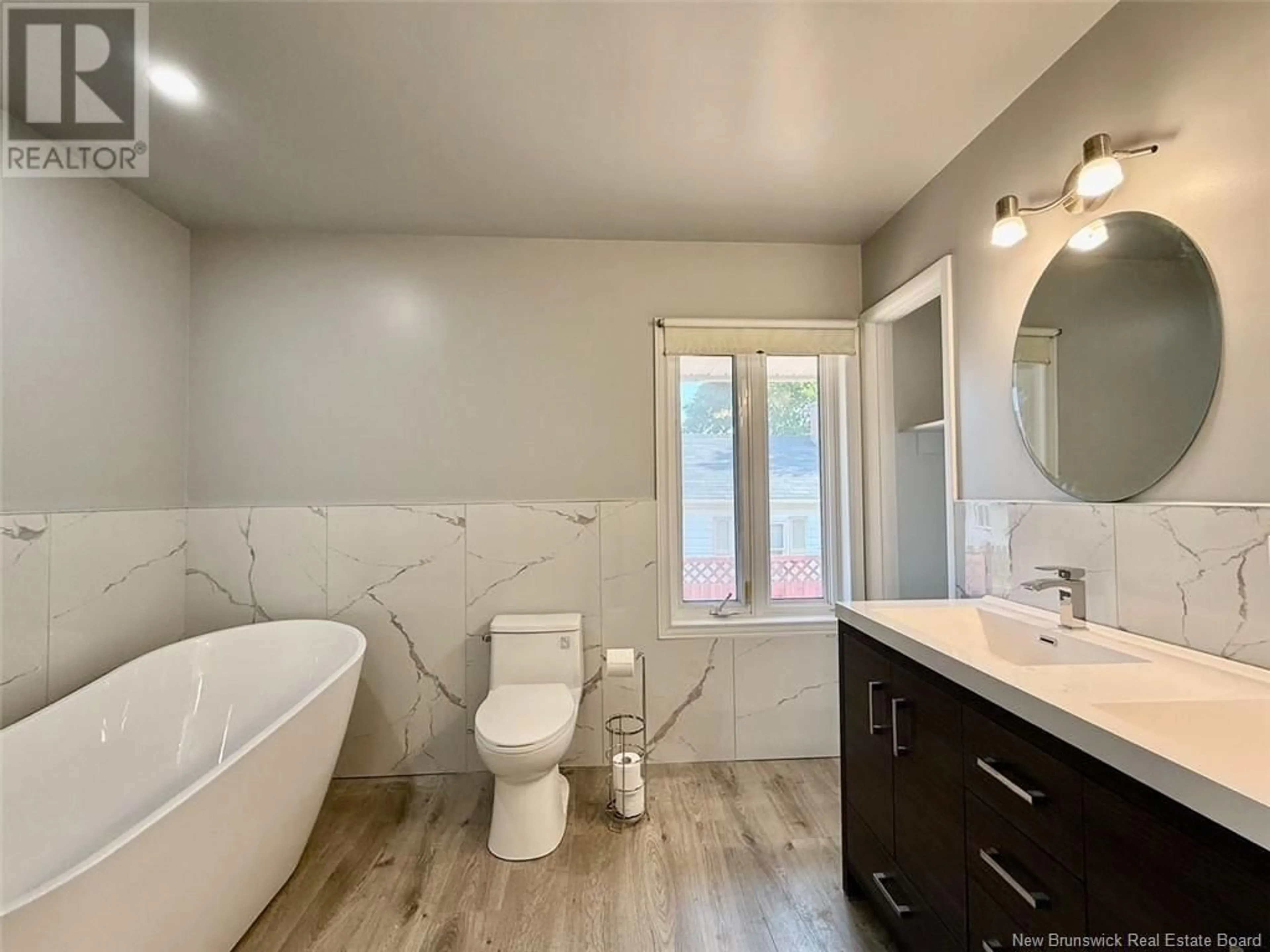 Contemporary bathroom, ceramic/tile floor for 319 GODERICH STREET, Dalhousie New Brunswick E8C1T8