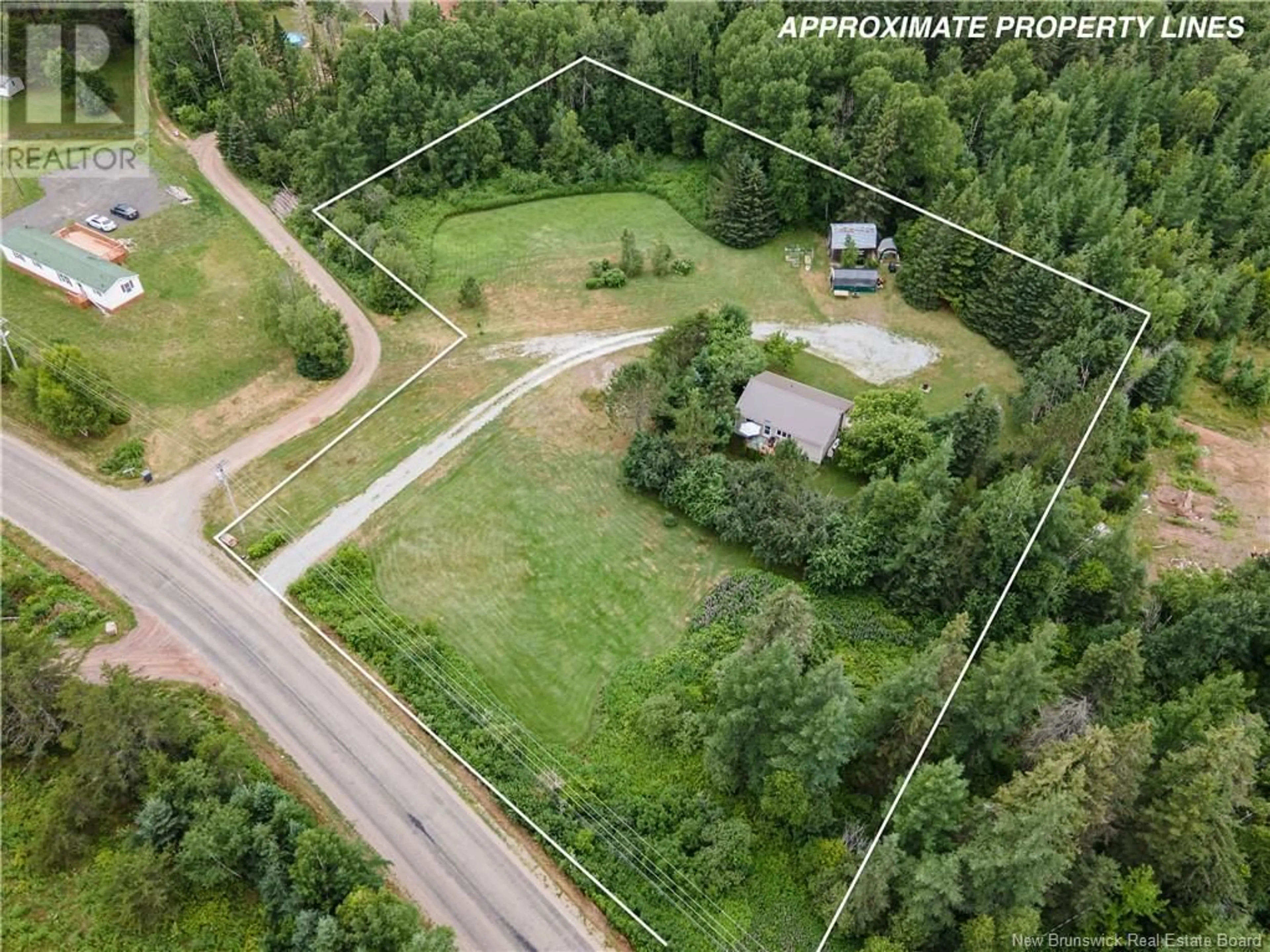A pic from outside/outdoor area/front of a property/back of a property/a pic from drone, unknown for 6243 ROUTE 111, Jeffries Corner New Brunswick E4E4H7