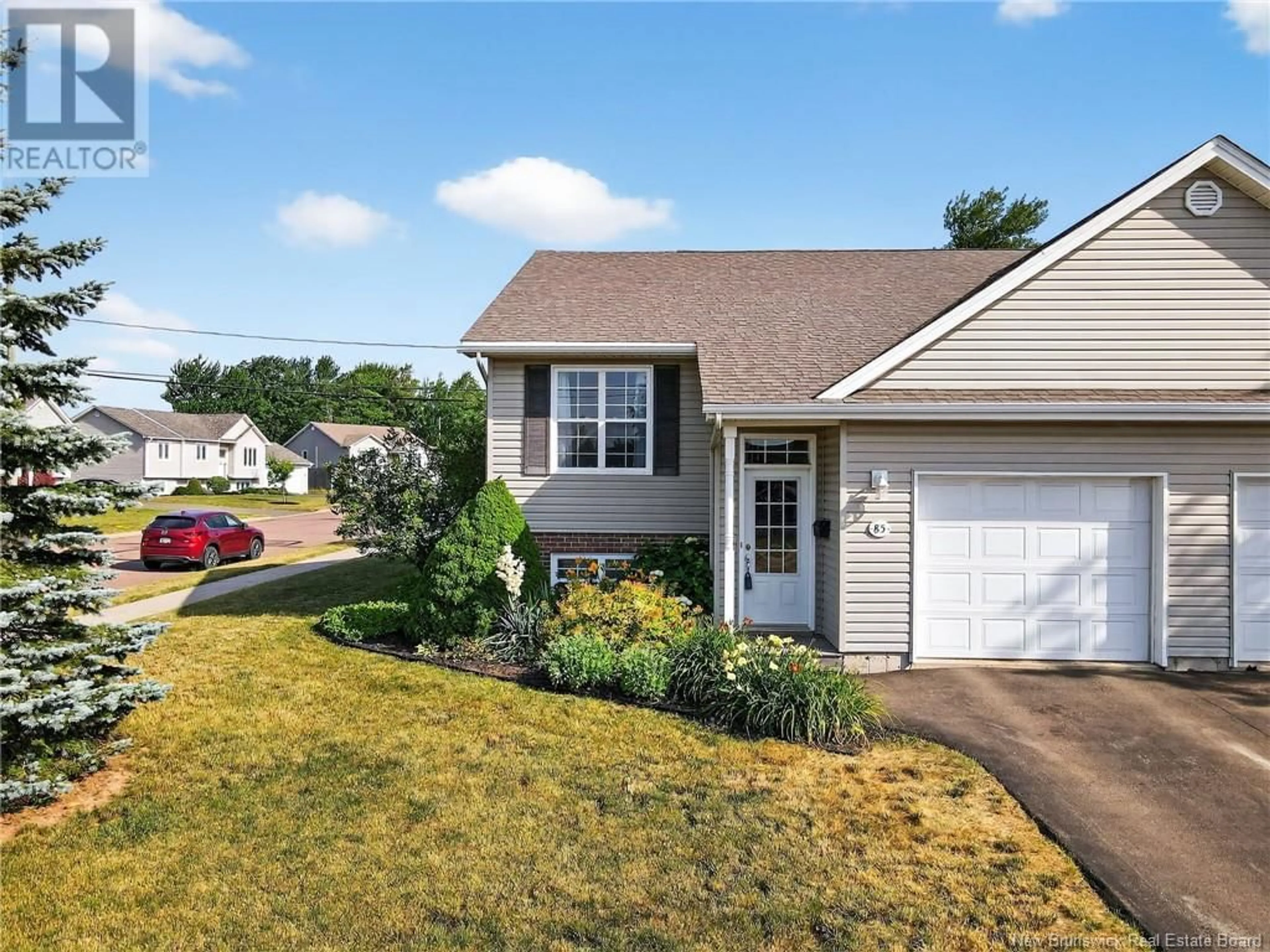 Home with vinyl exterior material, street for 85 MOUNT PLEASANT ROAD, Moncton New Brunswick E1G5J3