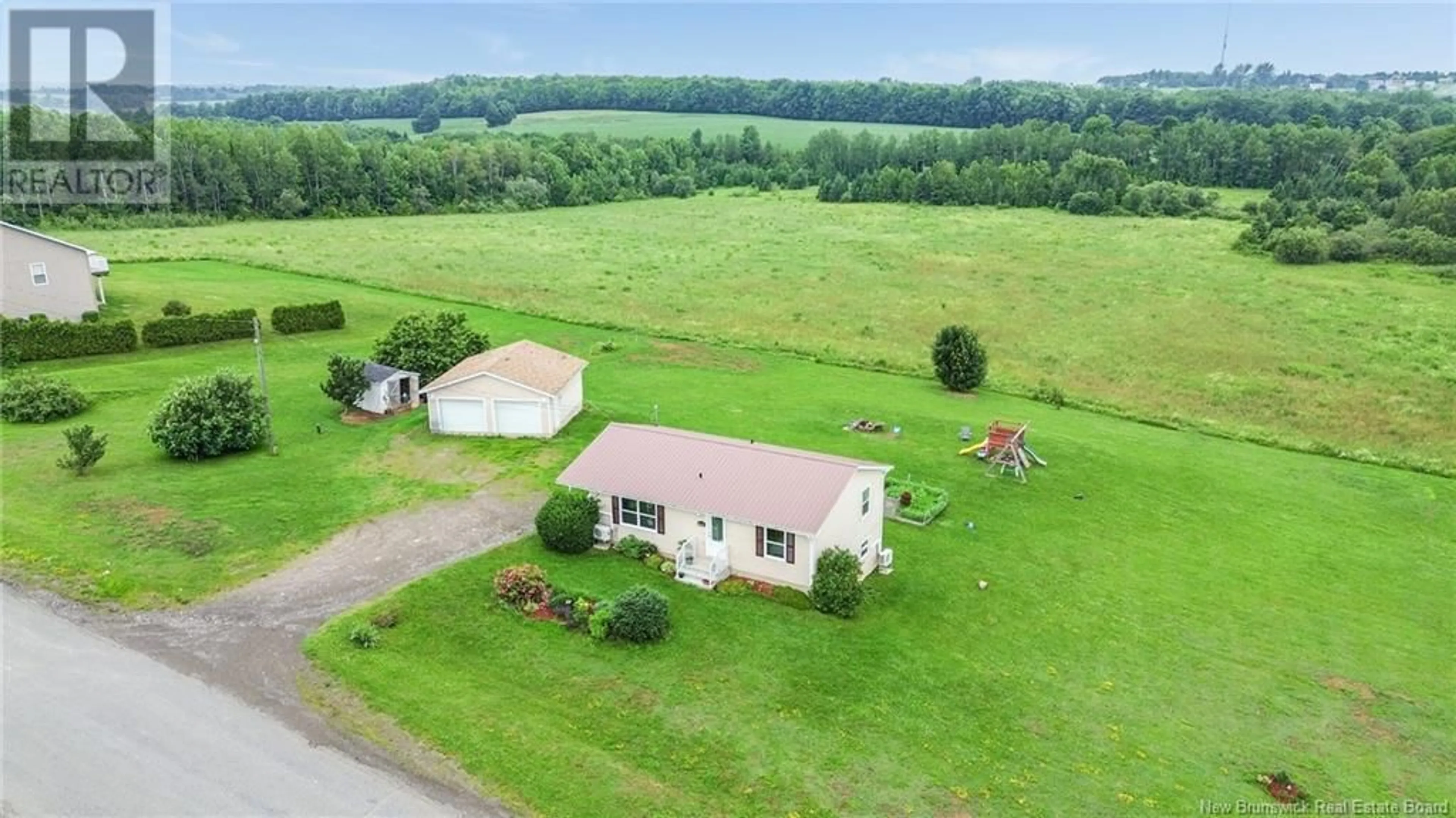 A pic from outside/outdoor area/front of a property/back of a property/a pic from drone, unknown for 30 GARFIELD STREET, Bedell New Brunswick E7M3Z9