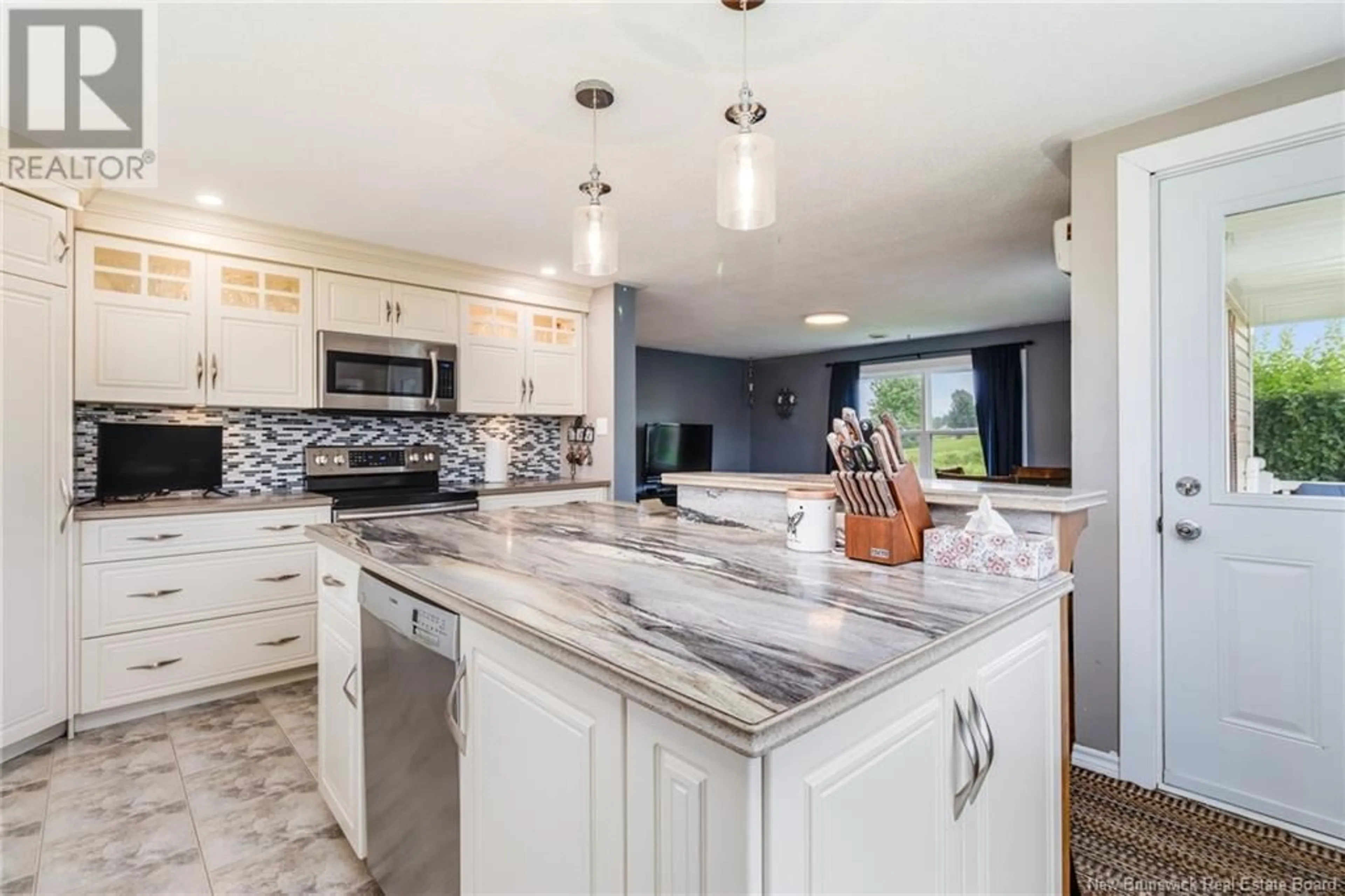 Open concept kitchen, ceramic/tile floor for 30 GARFIELD STREET, Bedell New Brunswick E7M3Z9