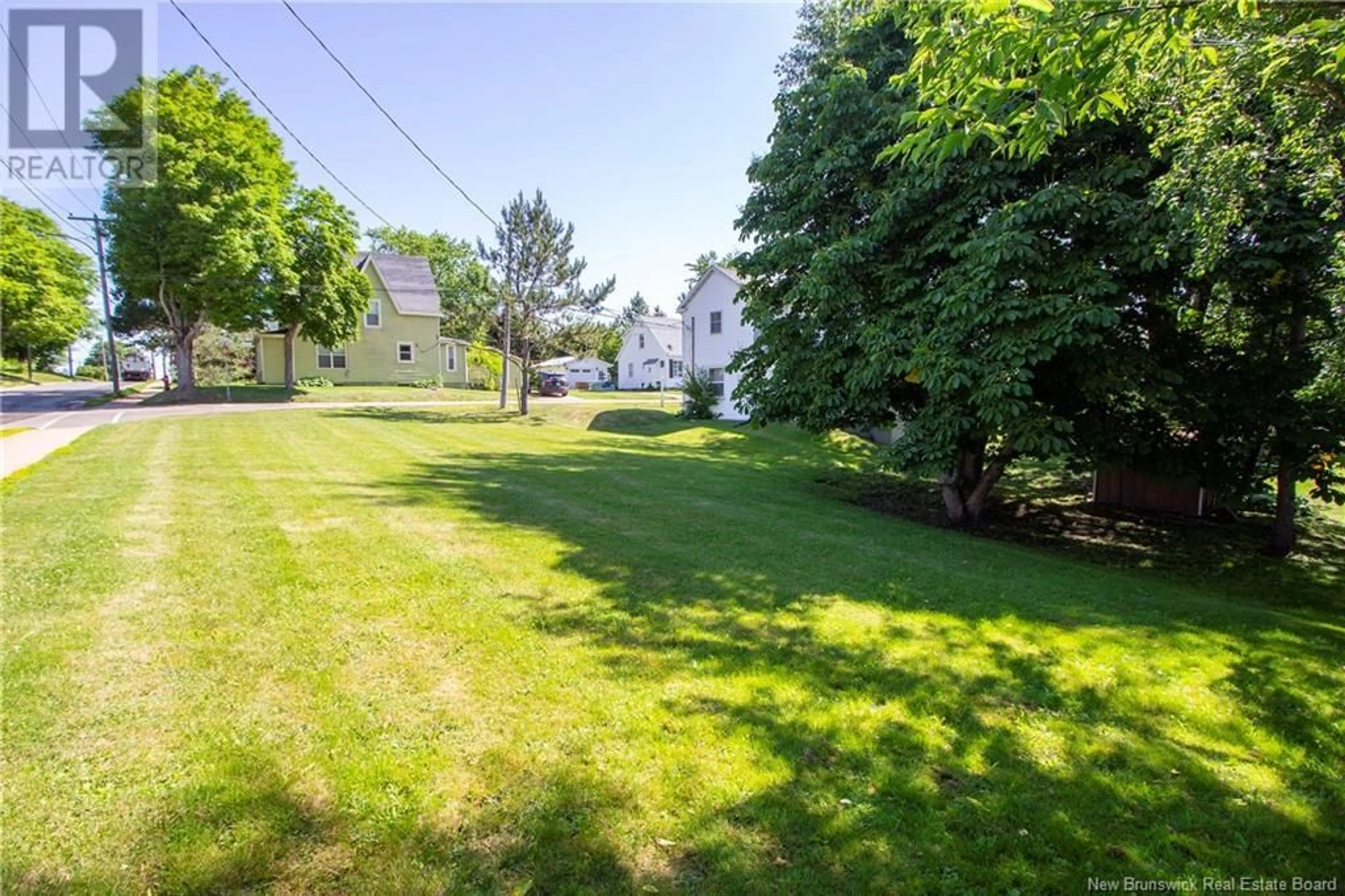A pic from outside/outdoor area/front of a property/back of a property/a pic from drone, street for 48 UNION STREET, Sackville New Brunswick E4L4M7