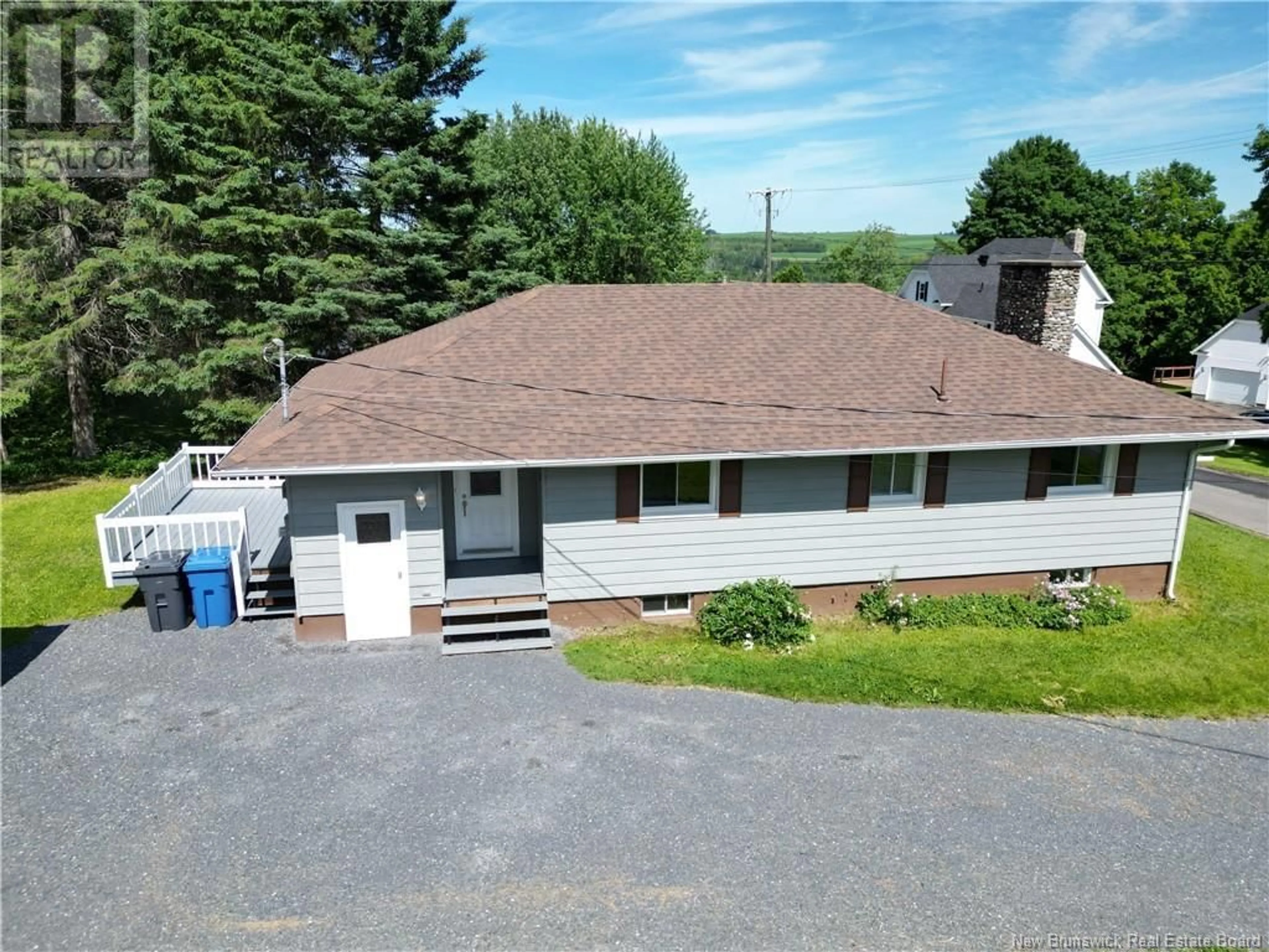 A pic from outside/outdoor area/front of a property/back of a property/a pic from drone, unknown for 610 CHAPEL STREET, Grand-Sault/Grand Falls New Brunswick E3Z2N1