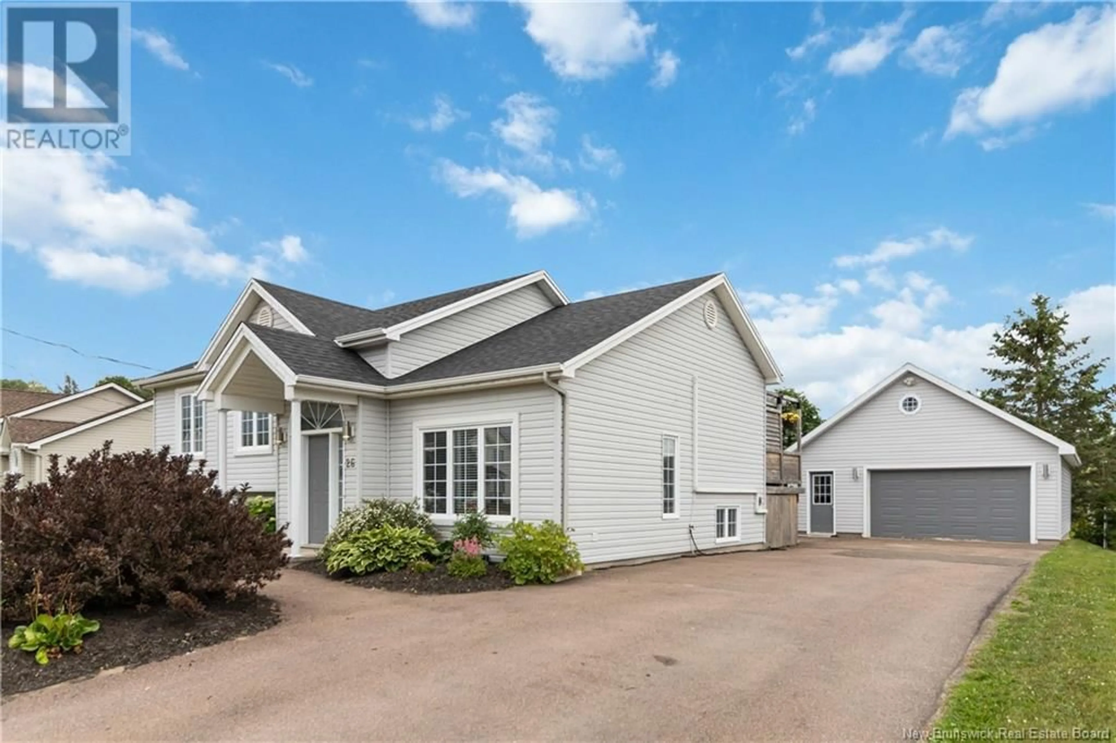 Home with vinyl exterior material, unknown for 26 CYRIL STREET, Dieppe New Brunswick E1A8K6