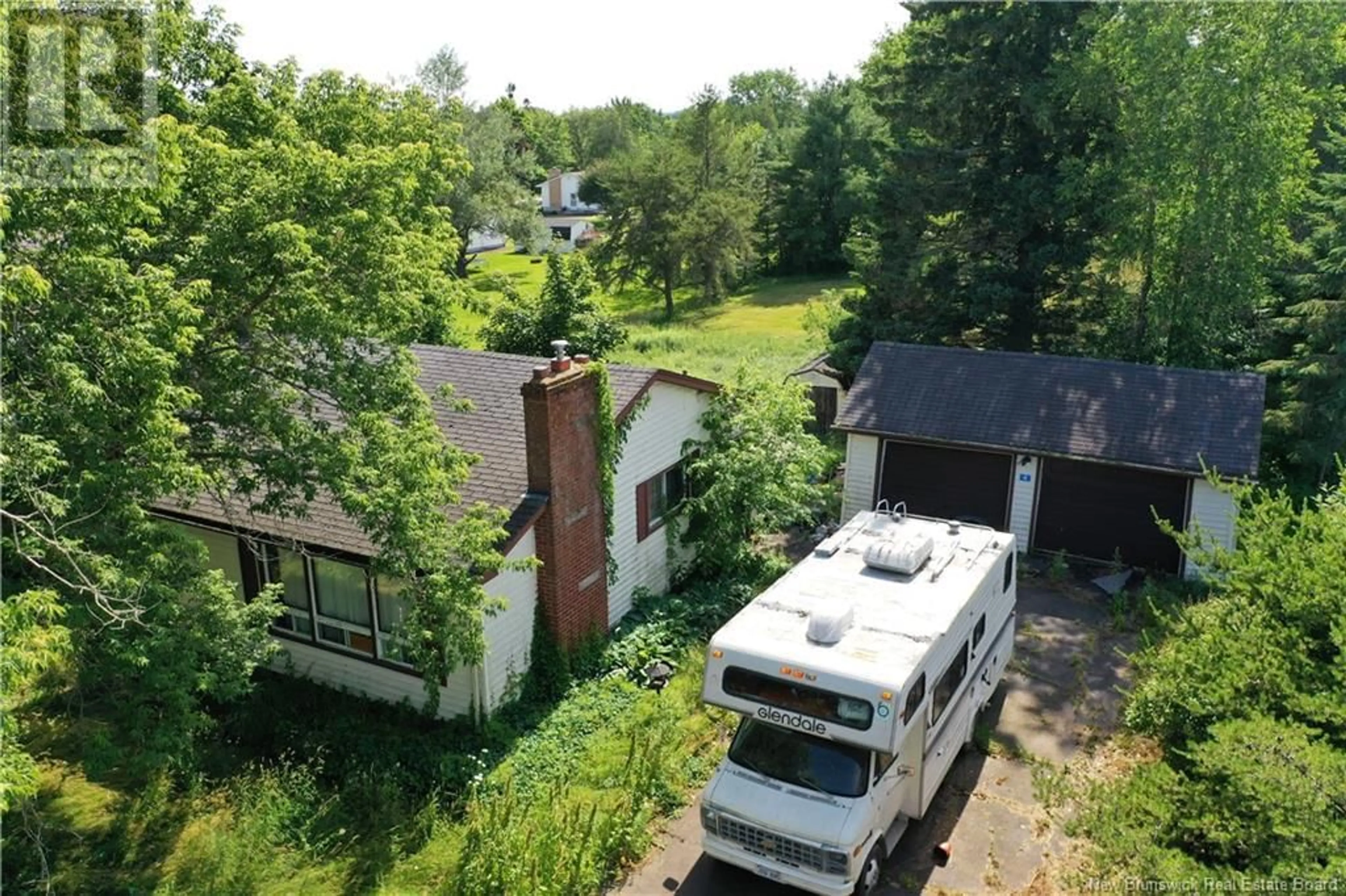 A pic from outside/outdoor area/front of a property/back of a property/a pic from drone, unknown for 4 GRANITE DRIVE, Salisbury New Brunswick E4J3G2