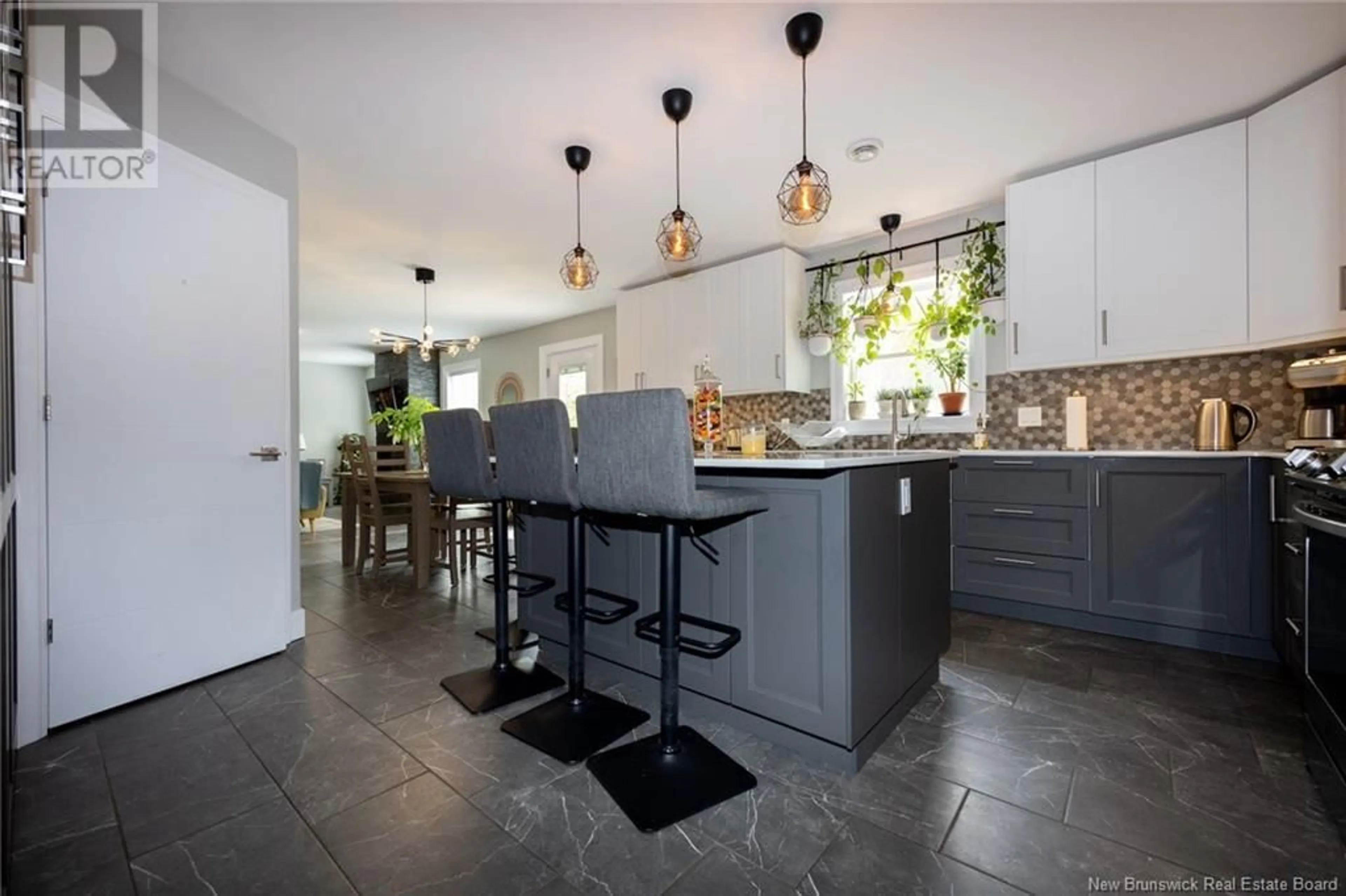 Contemporary kitchen, ceramic/tile floor for 636 DEERWOOD DRIVE, Hanwell New Brunswick E3C1C5