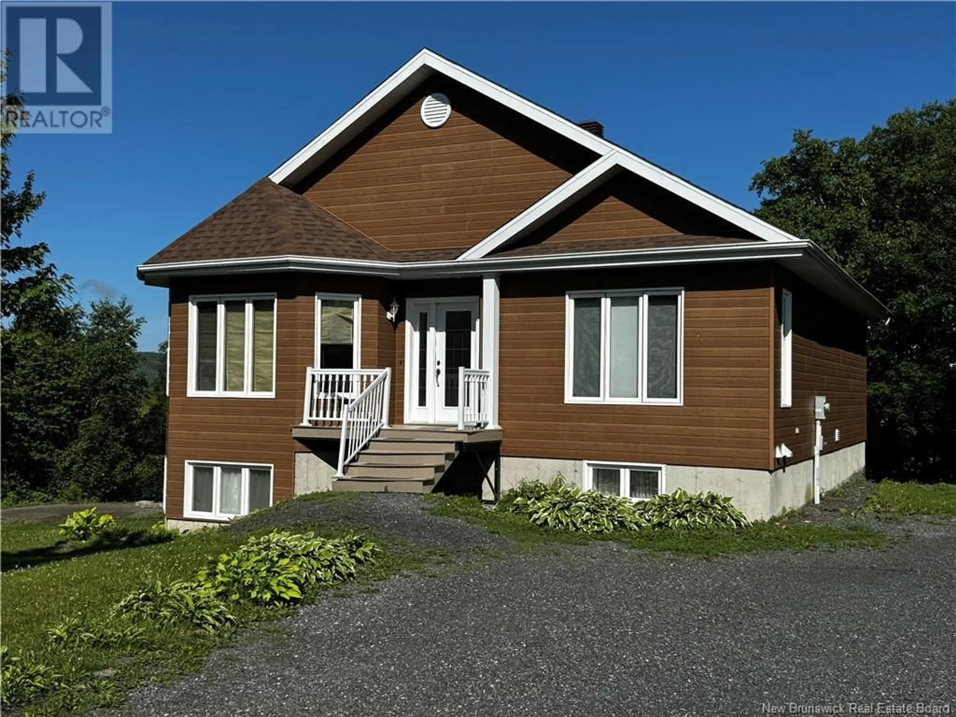 Home with vinyl exterior material, unknown for 86 DES ORMES AVENUE, Edmundston New Brunswick E3V4J9