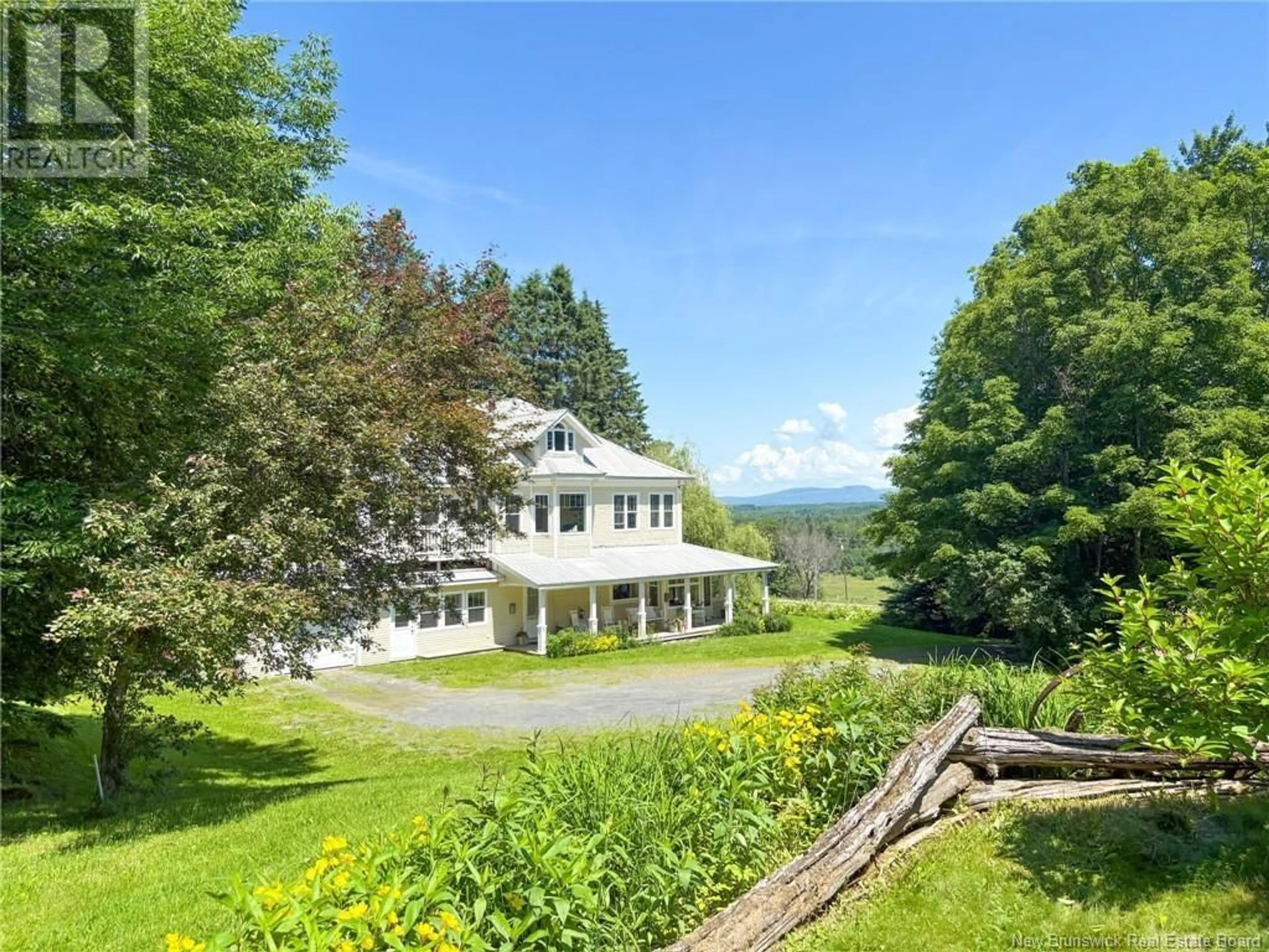 A pic from outside/outdoor area/front of a property/back of a property/a pic from drone, water/lake/river/ocean view for 3727 560 ROUTE, Lower Knoxford New Brunswick E7K2R2