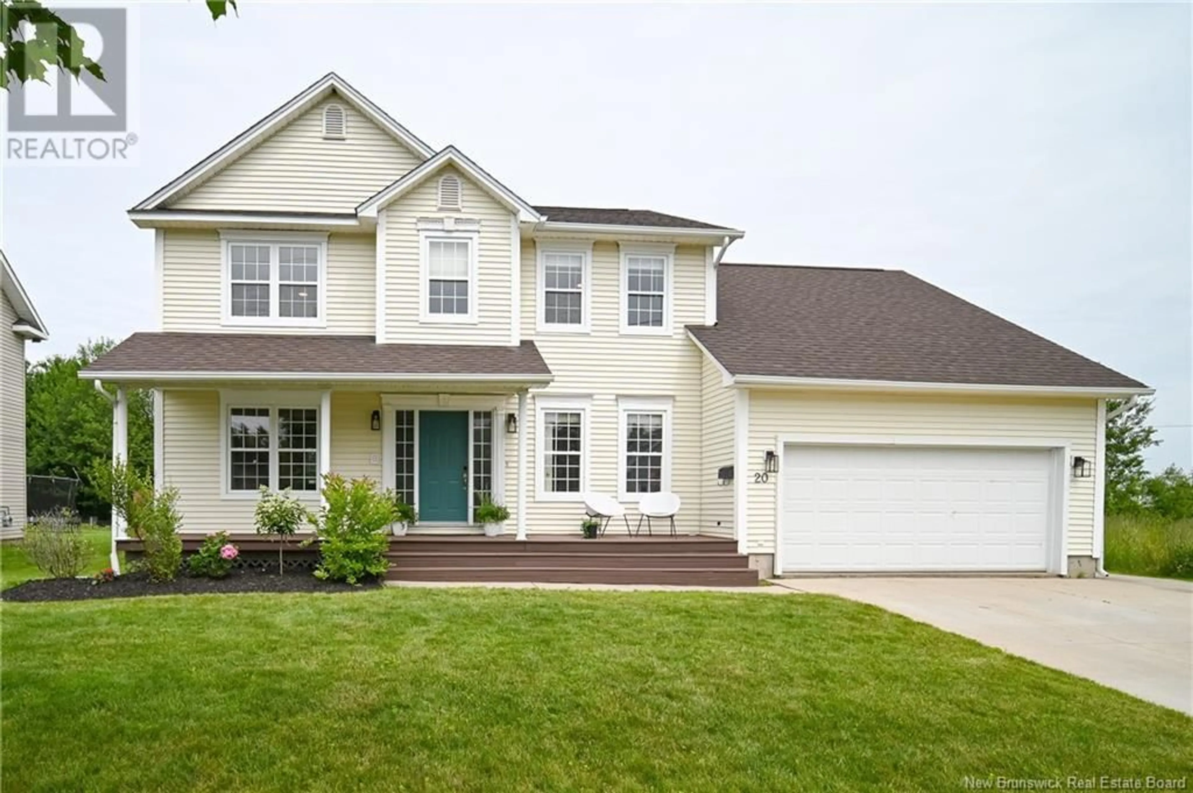 Home with vinyl exterior material, street for 20 BLISS CARMAN DRIVE, Fredericton New Brunswick E3B9P4