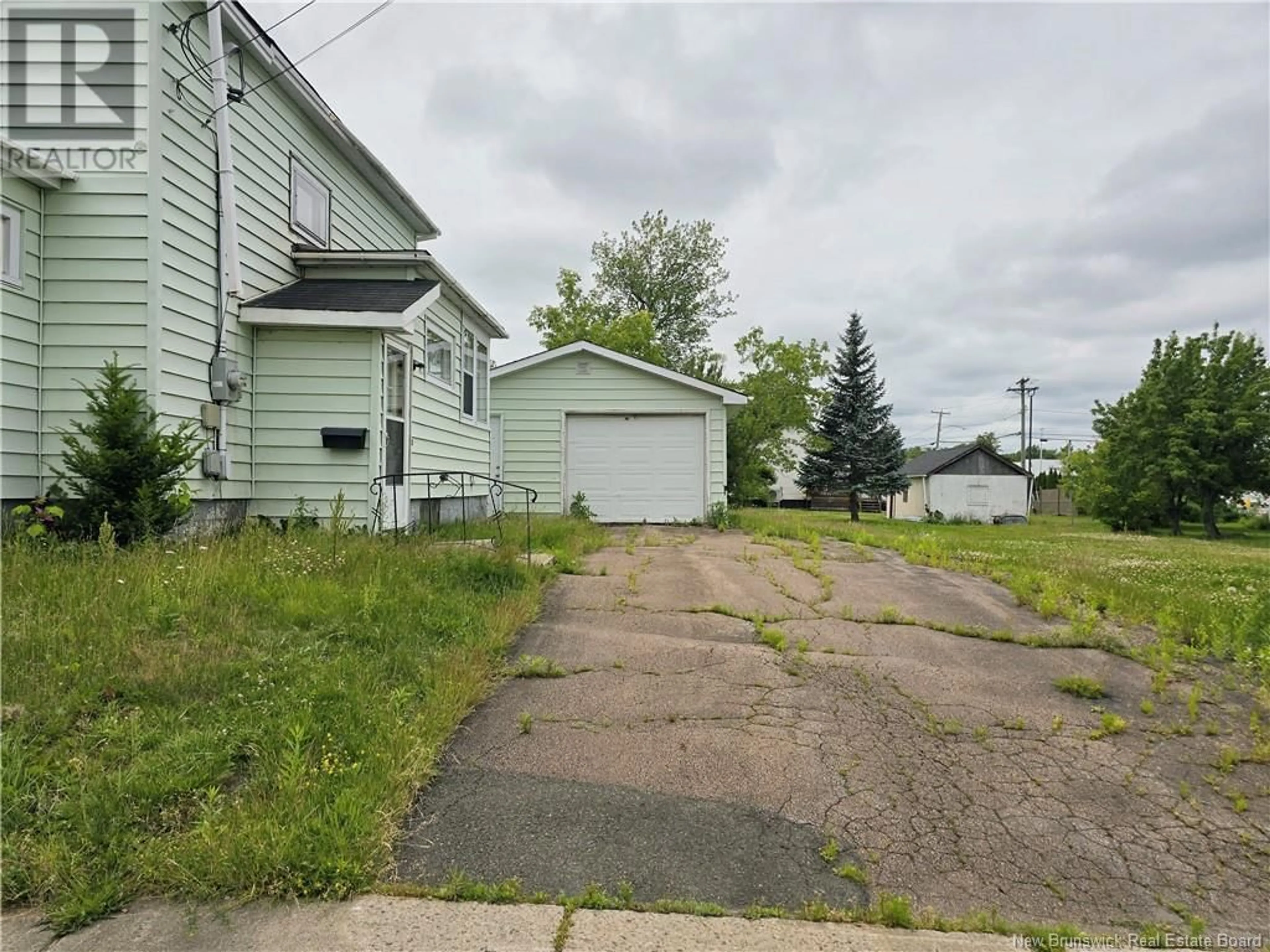 Unknown for 200 WAVERLEY AVENUE, Moncton New Brunswick E1C7V4