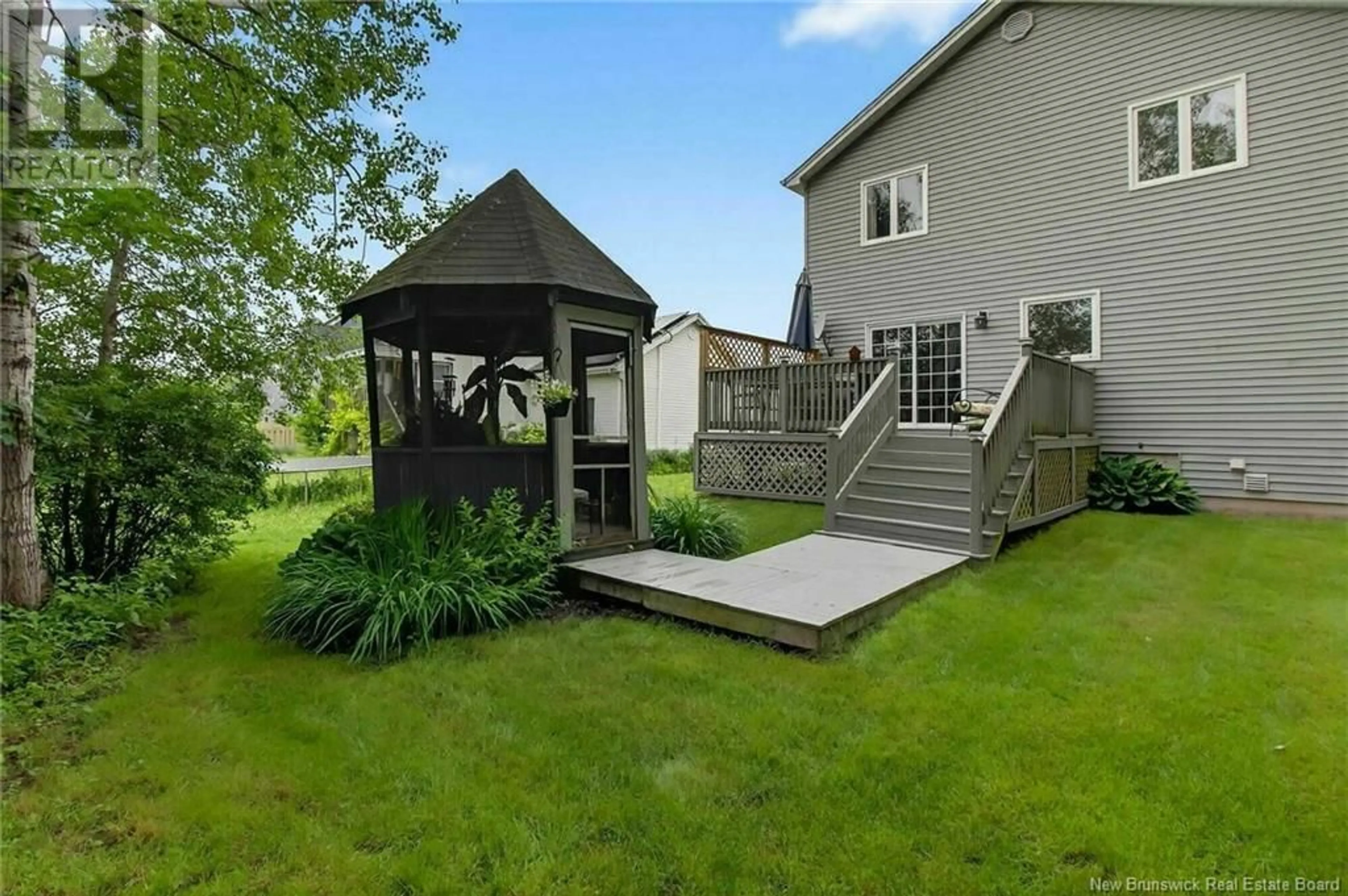 Patio, unknown for 340 ALFRED-LÉGER STREET, Dieppe New Brunswick E1A8J3