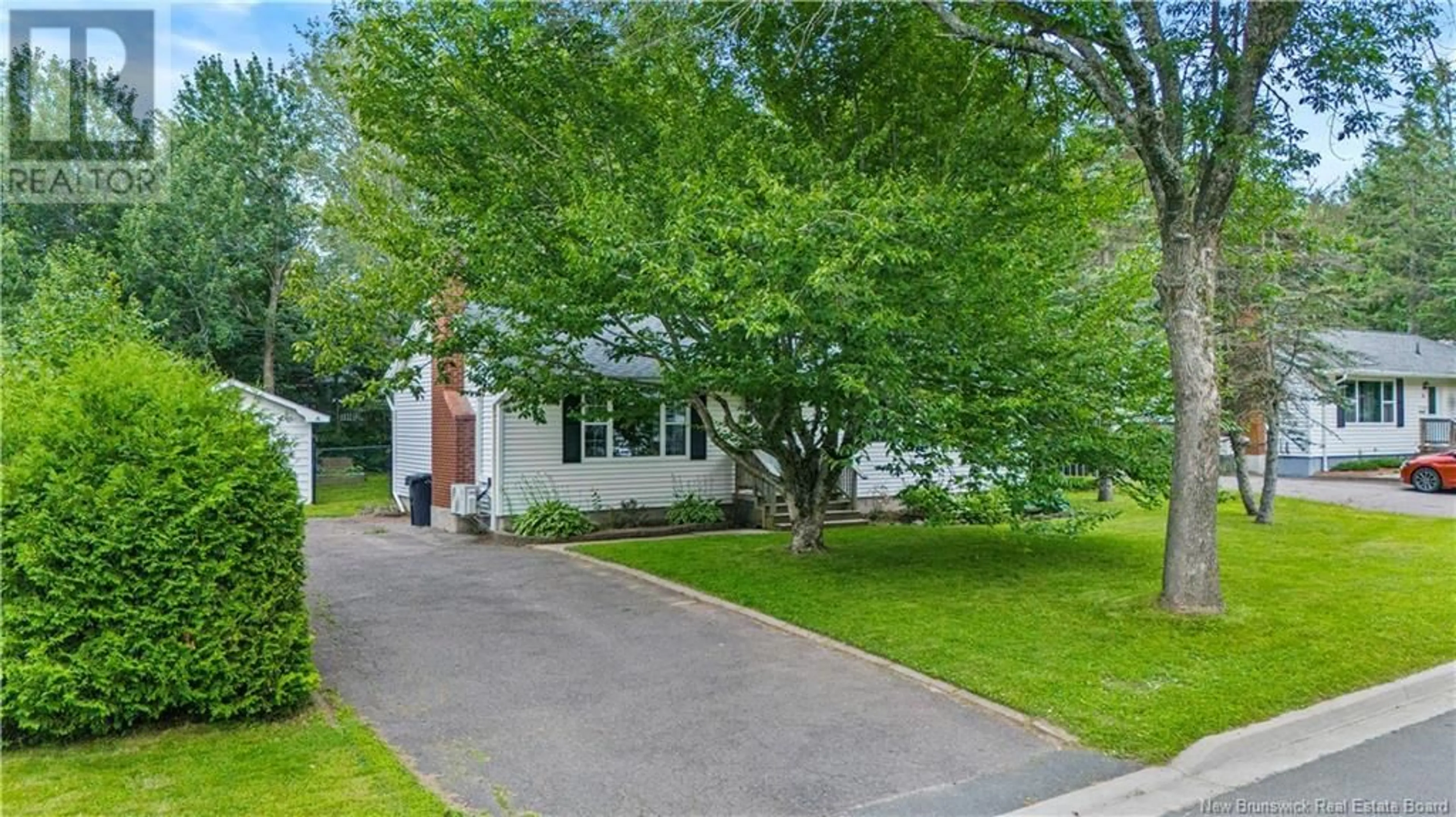 A pic from outside/outdoor area/front of a property/back of a property/a pic from drone, street for 50 NOTTINGHAM STREET, Fredericton New Brunswick E3B4W7