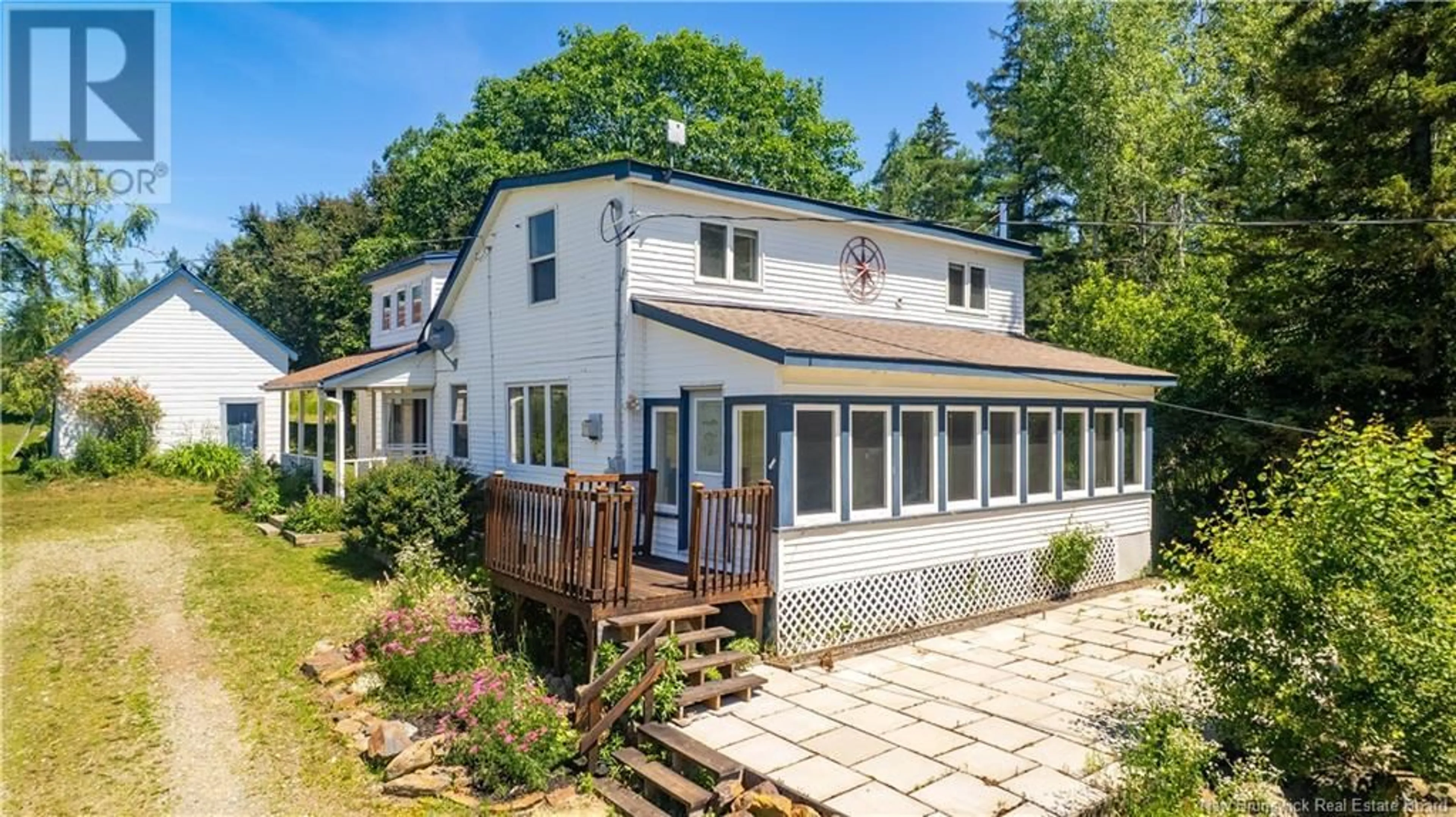 Patio, unknown for 402 OAK HAVEN ROAD, Oak Haven New Brunswick E3L3T3