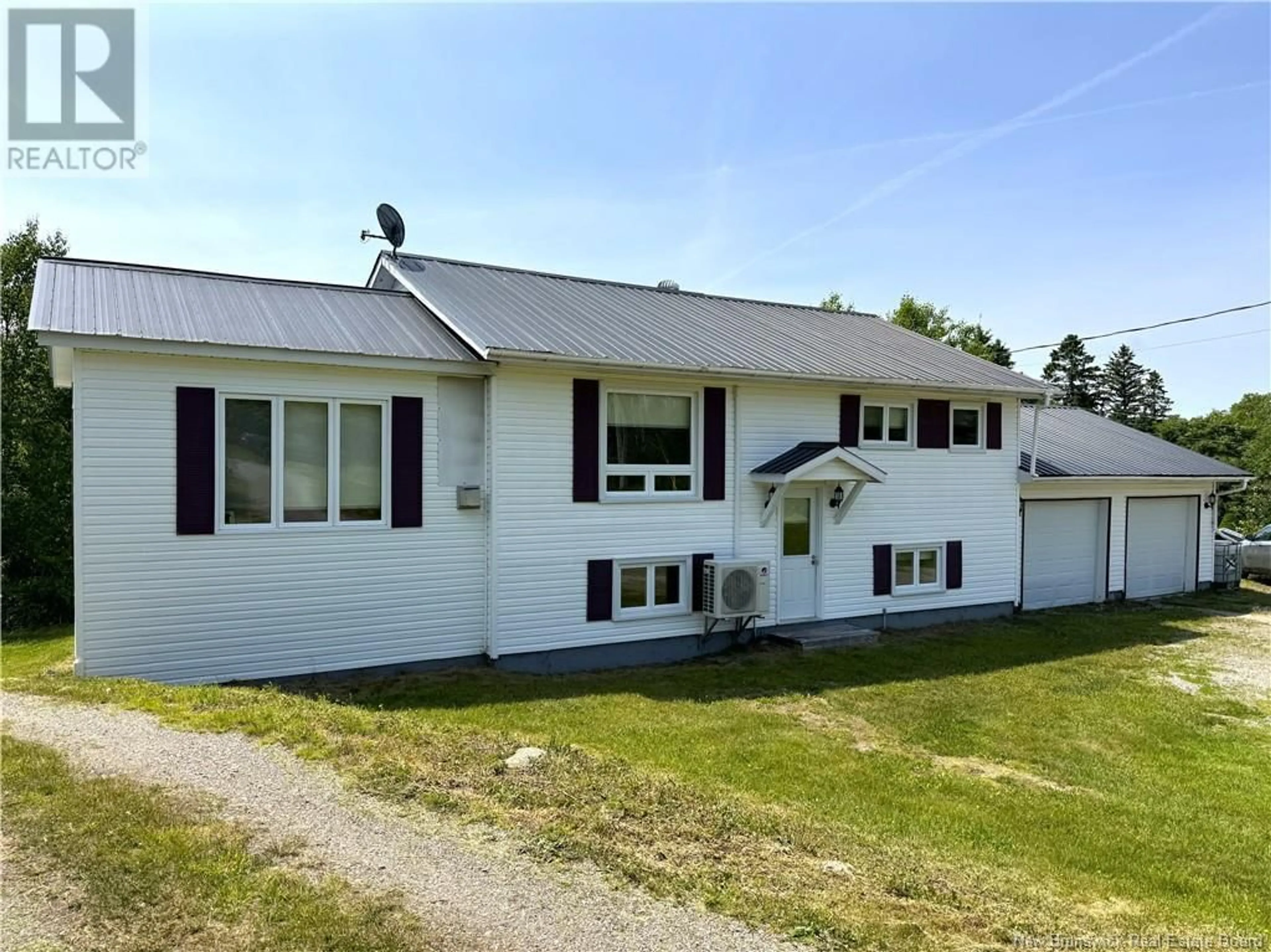 Home with vinyl exterior material, unknown for 49 KERRS RIDGE ROAD, Bocabec New Brunswick E5B3K6