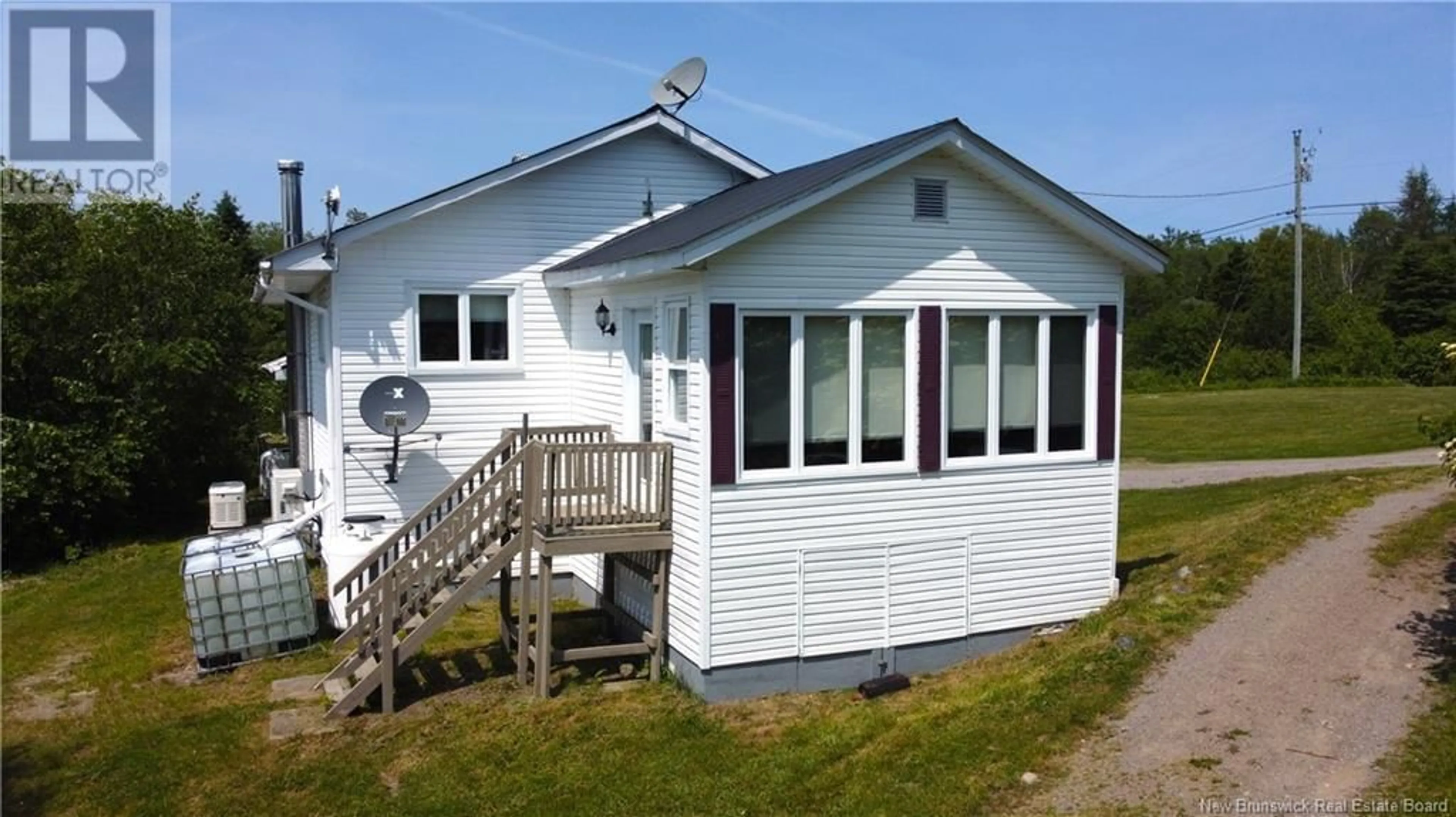 Home with vinyl exterior material, building for 49 KERRS RIDGE ROAD, Bocabec New Brunswick E5B3K6