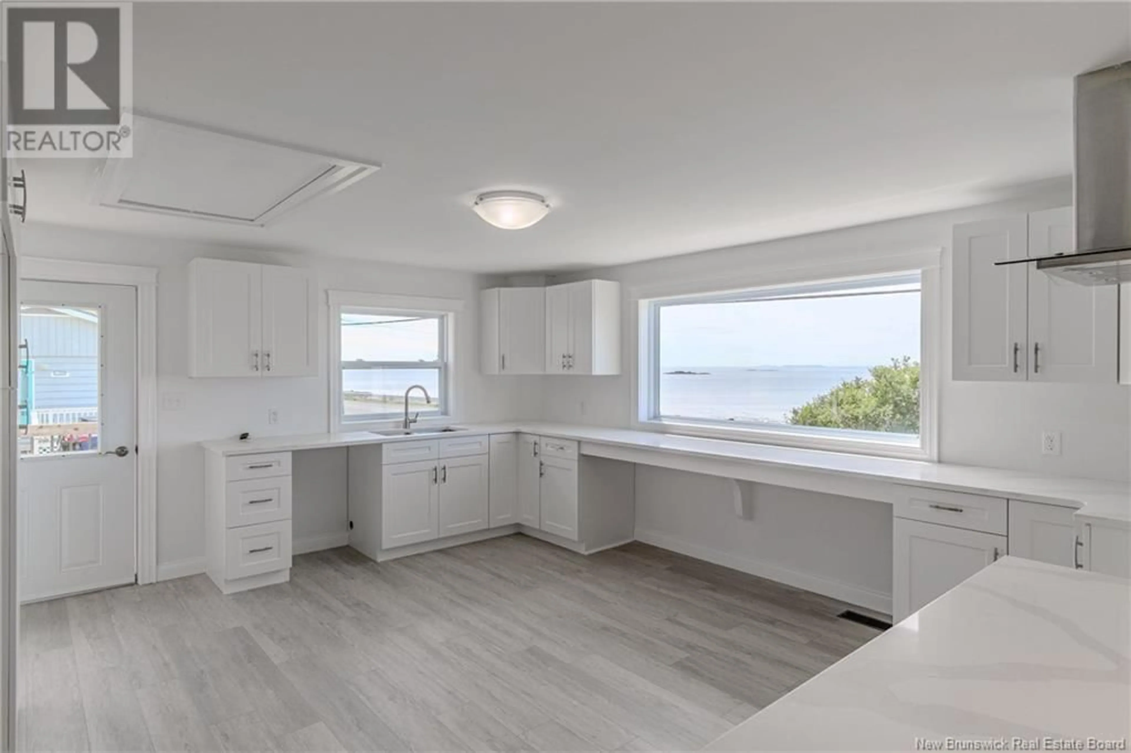 Open concept kitchen, unknown for 375 MACES BAY ROAD, Maces Bay New Brunswick E5J1T1