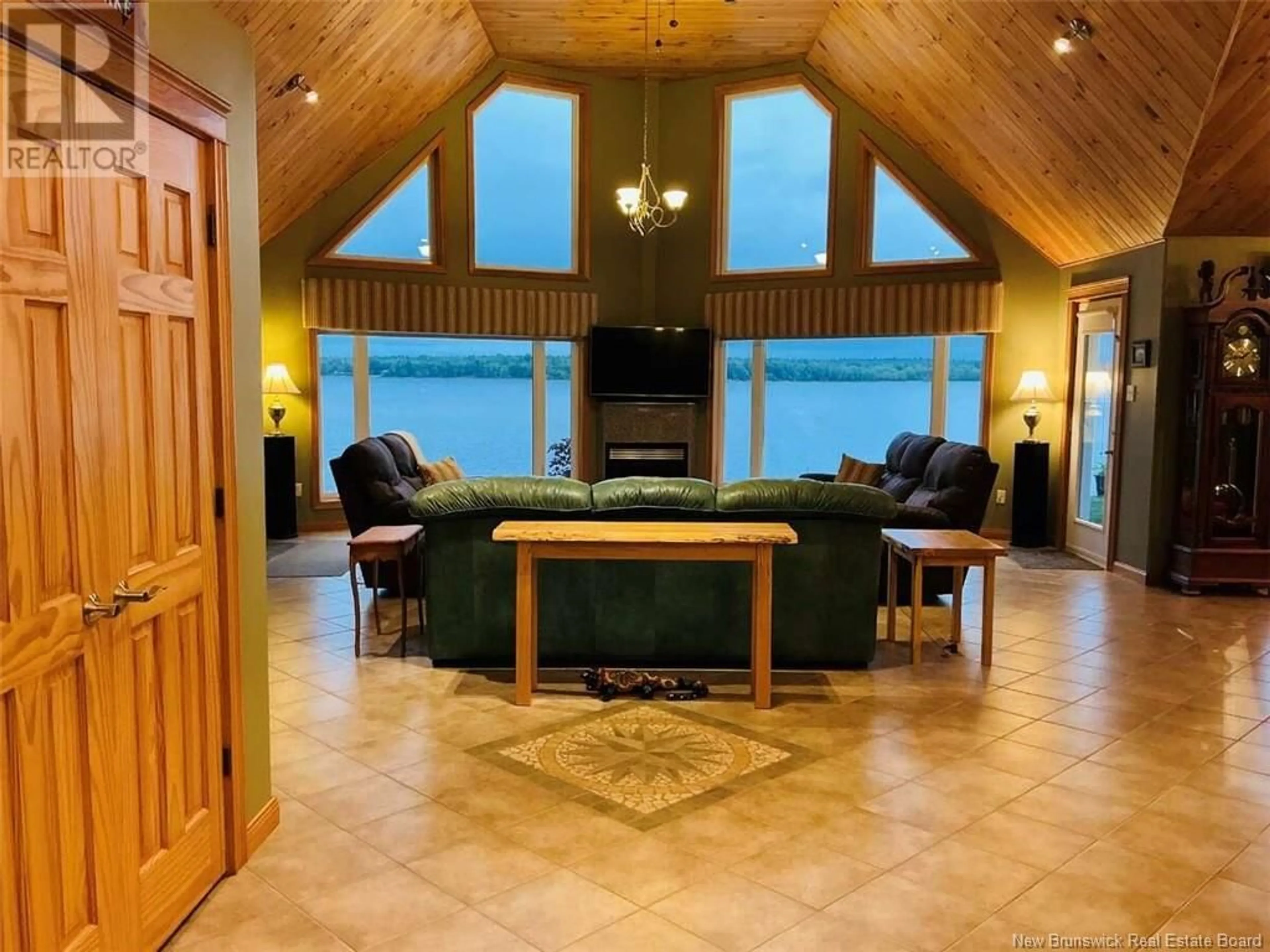 Unknown for 120 HAYESEY LANE, Whites Cove New Brunswick E4C0B3