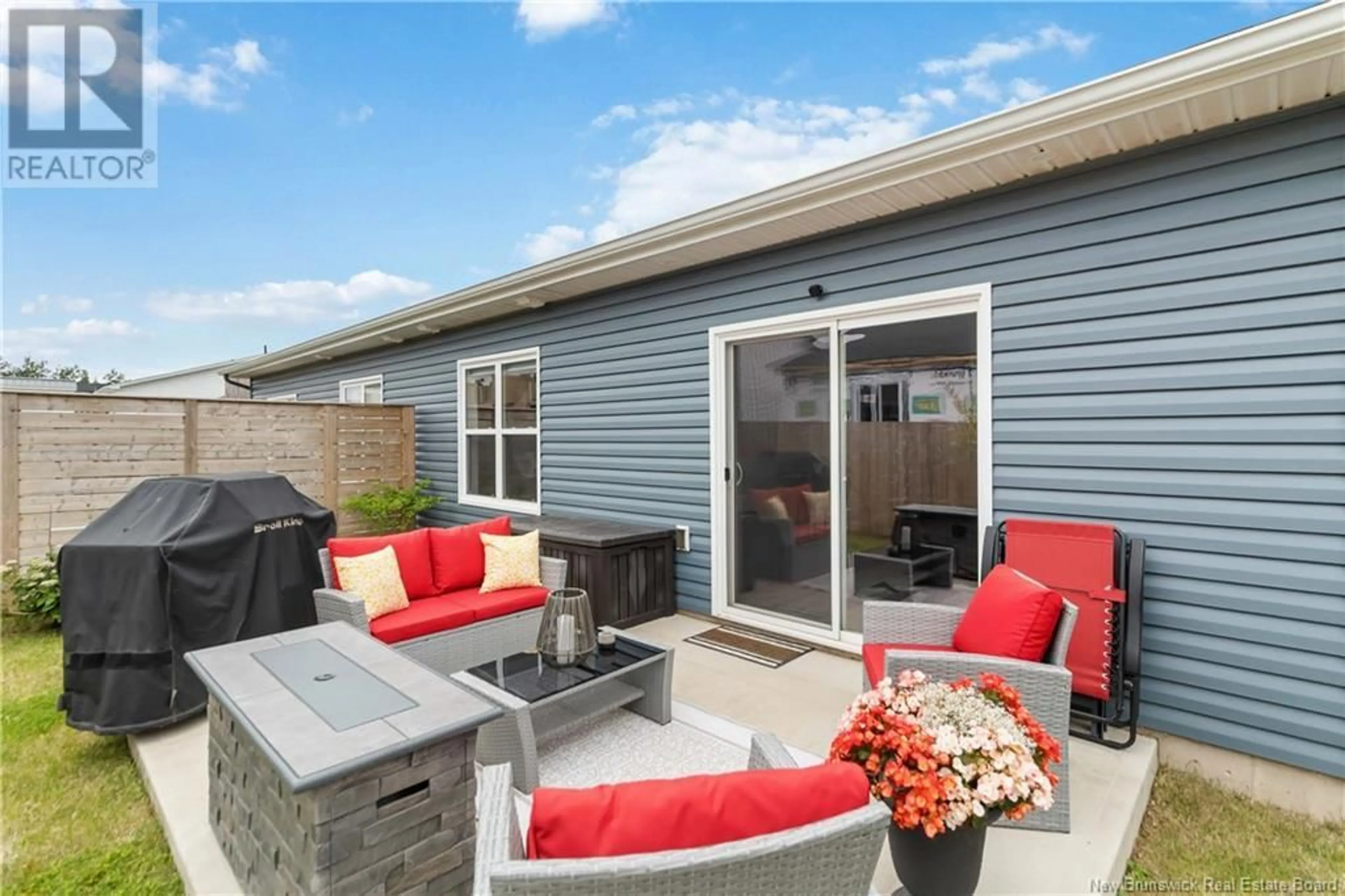 Patio, street for 138 MONIQUE STREET, Shediac New Brunswick E4P0N8