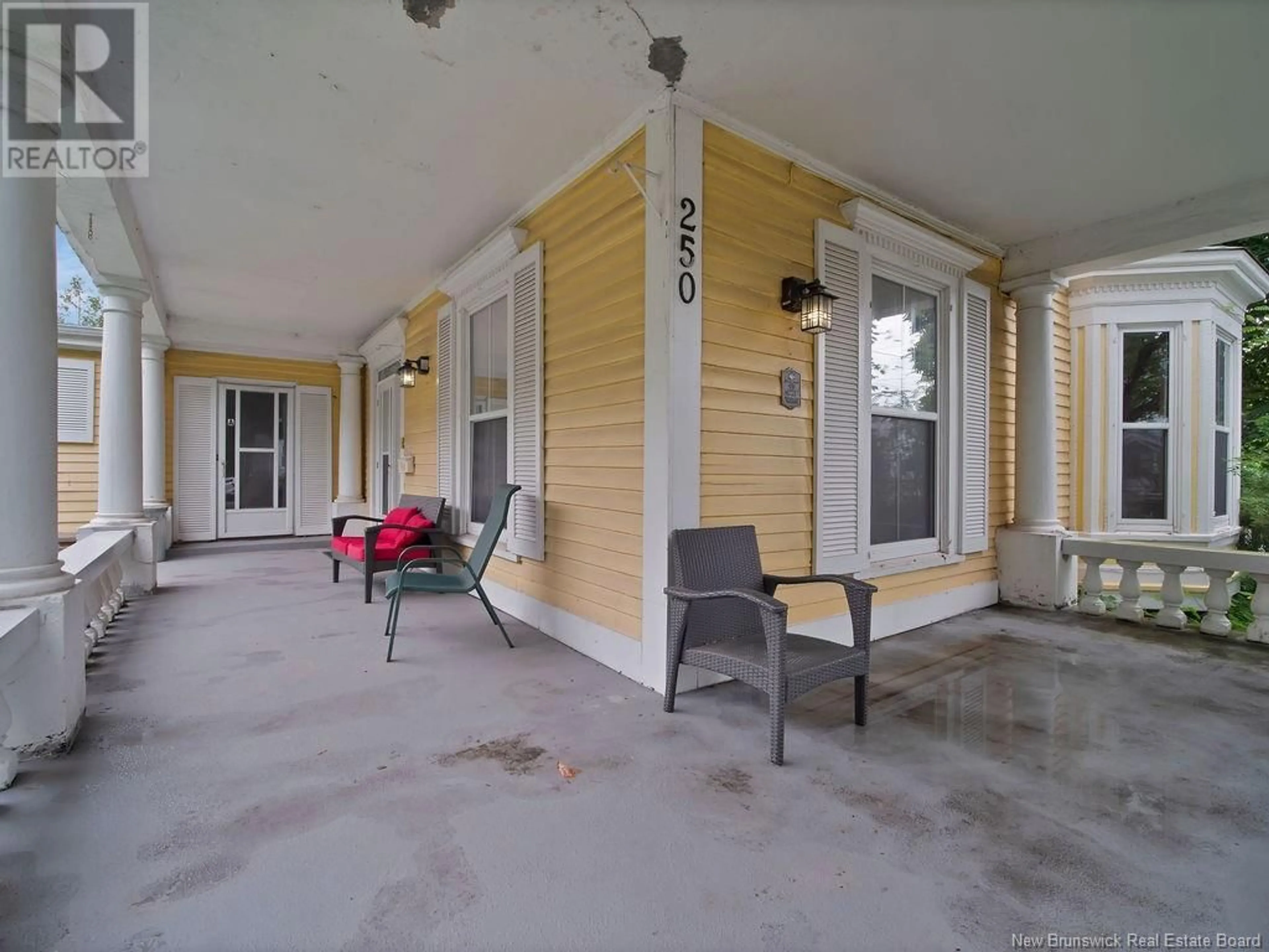 Patio, street for 250 BONACCORD, Moncton New Brunswick E1C5M6