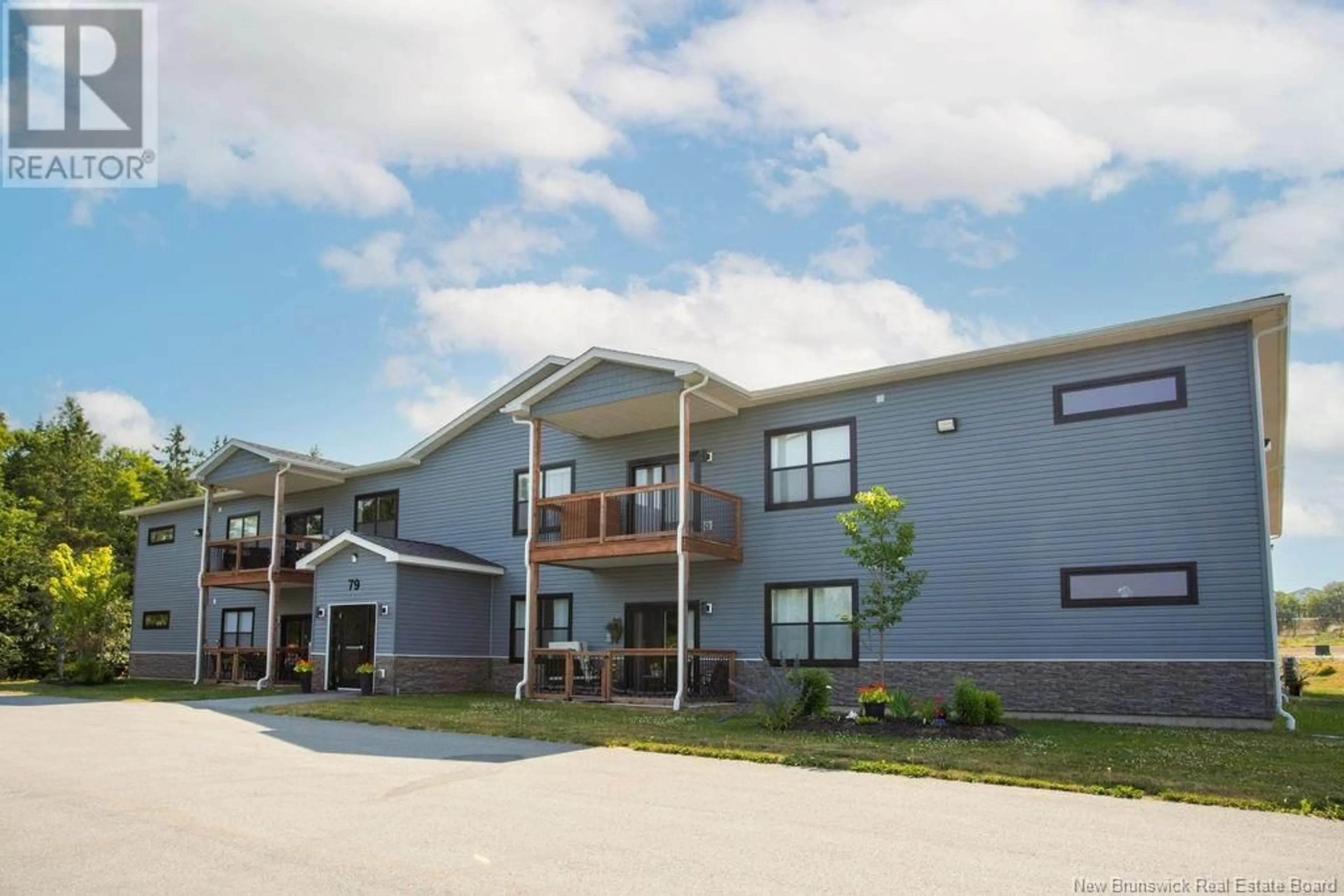 Patio, building for 206 - 79 MAPLEVIEW, Hampton New Brunswick E5N0A6