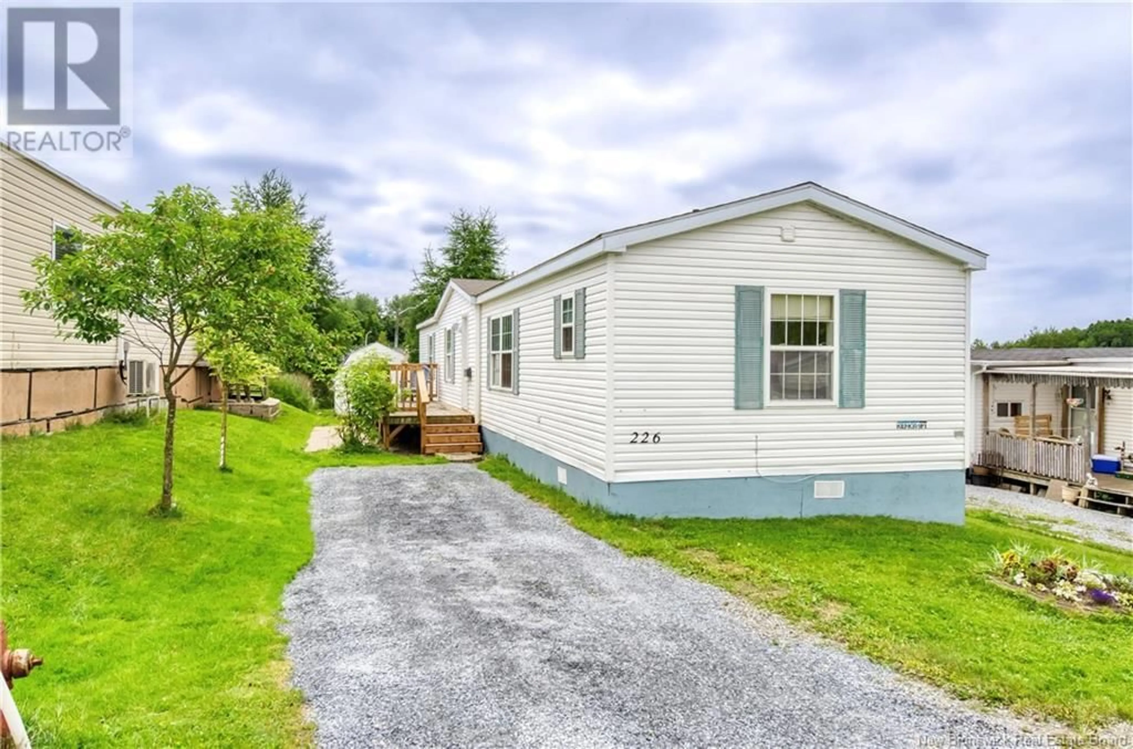 Home with vinyl exterior material, unknown for 226 PURDY DRIVE, Saint John New Brunswick E2H2R3