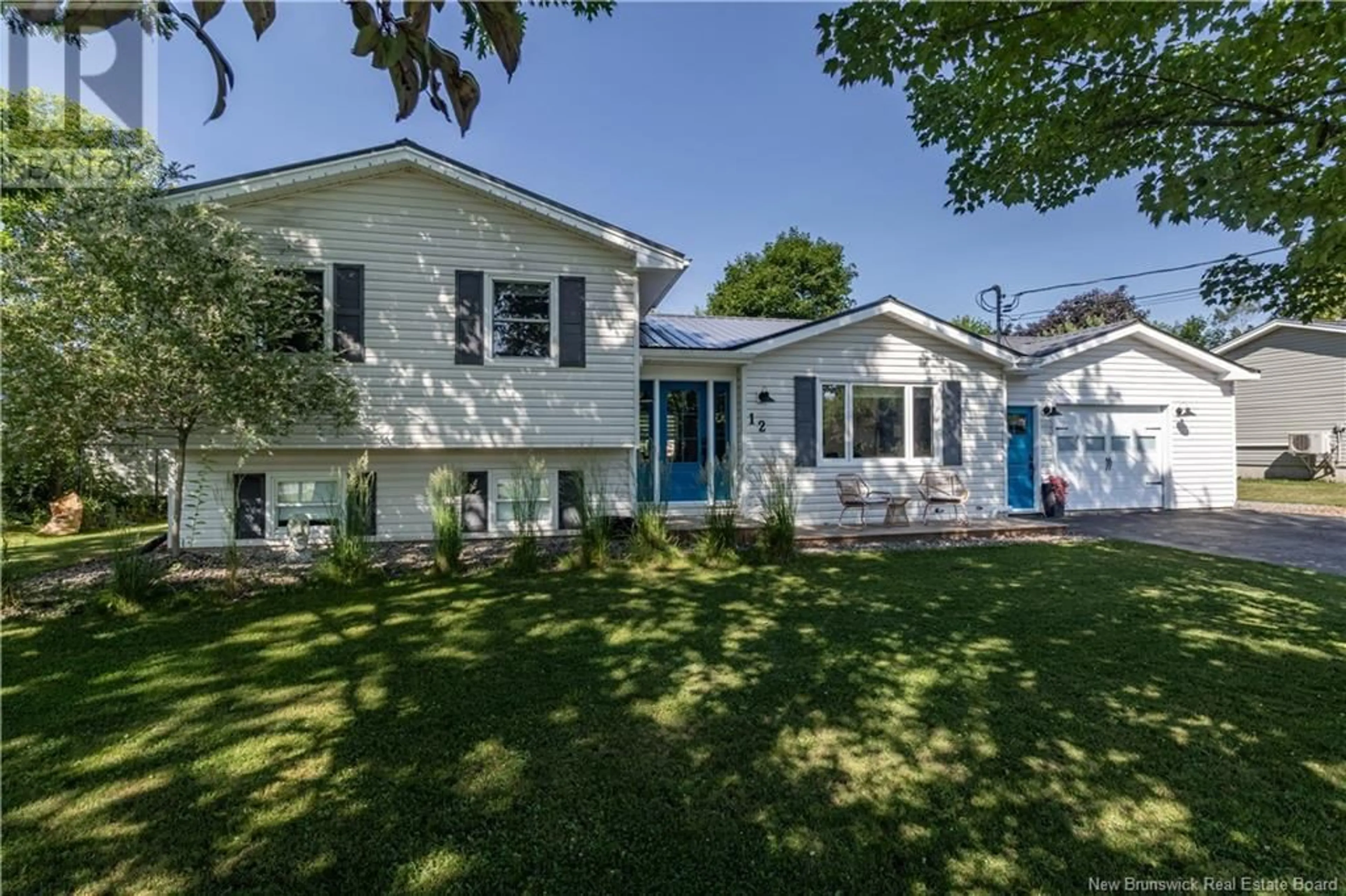 Home with vinyl exterior material, street for 12 OAK COURT, Sussex New Brunswick E4E2L6