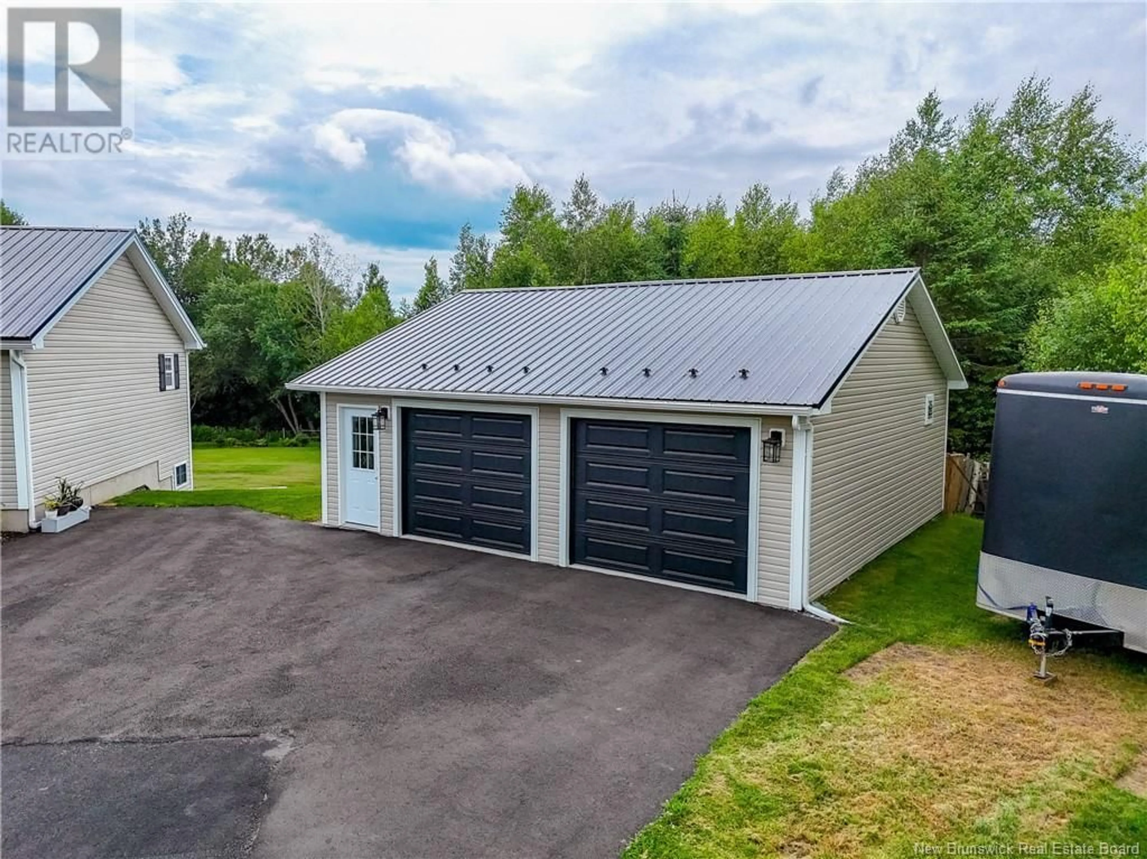 Indoor garage for 138 BECKIES WAY, Richibucto Road New Brunswick E3A0T2