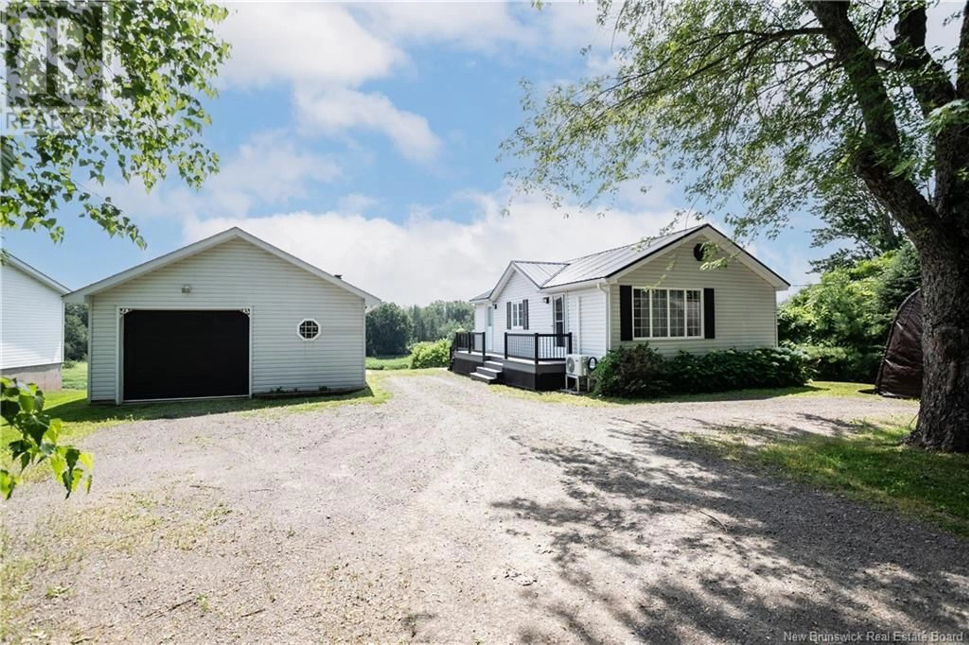 A pic from outside/outdoor area/front of a property/back of a property/a pic from drone, street for 3290 MAIN STREET, Salisbury New Brunswick E4J2M3