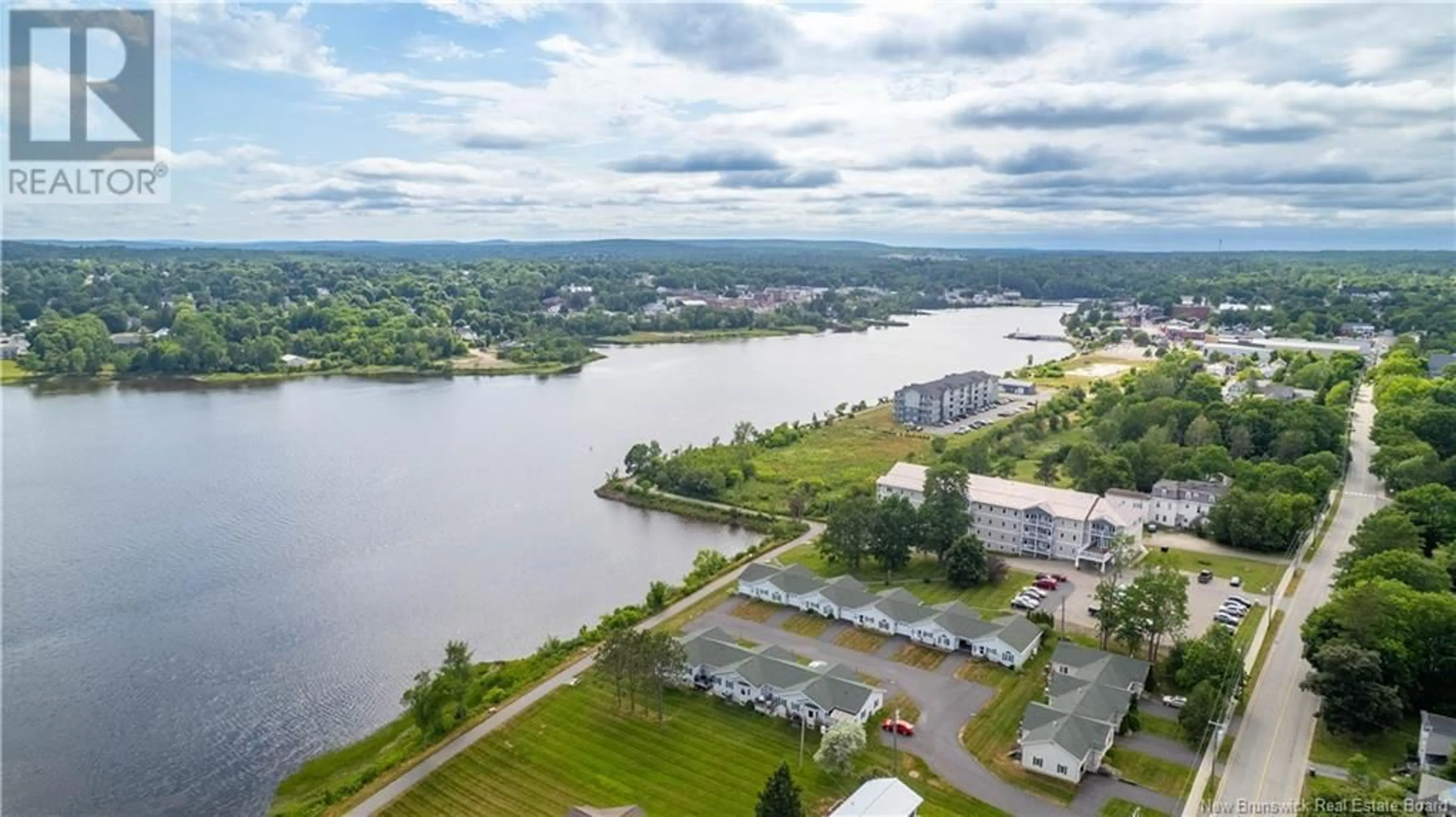 A pic from outside/outdoor area/front of a property/back of a property/a pic from drone, water/lake/river/ocean view for I - 61 PRINCE WILLIAM STREET, St. Stephen New Brunswick E3L1S5