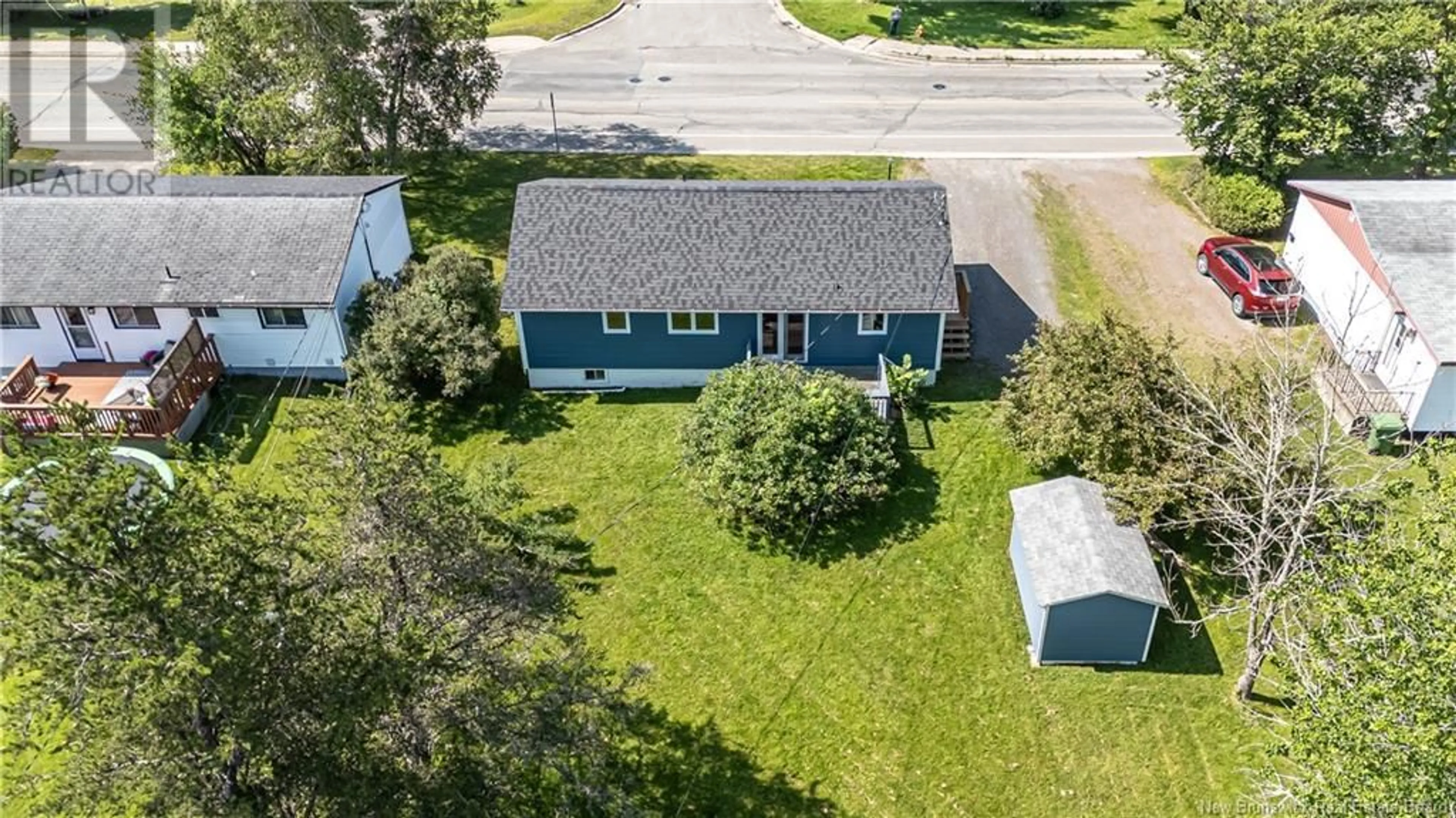 A pic from outside/outdoor area/front of a property/back of a property/a pic from drone, street for 132 CROCKET STREET, Fredericton New Brunswick E3A4H3