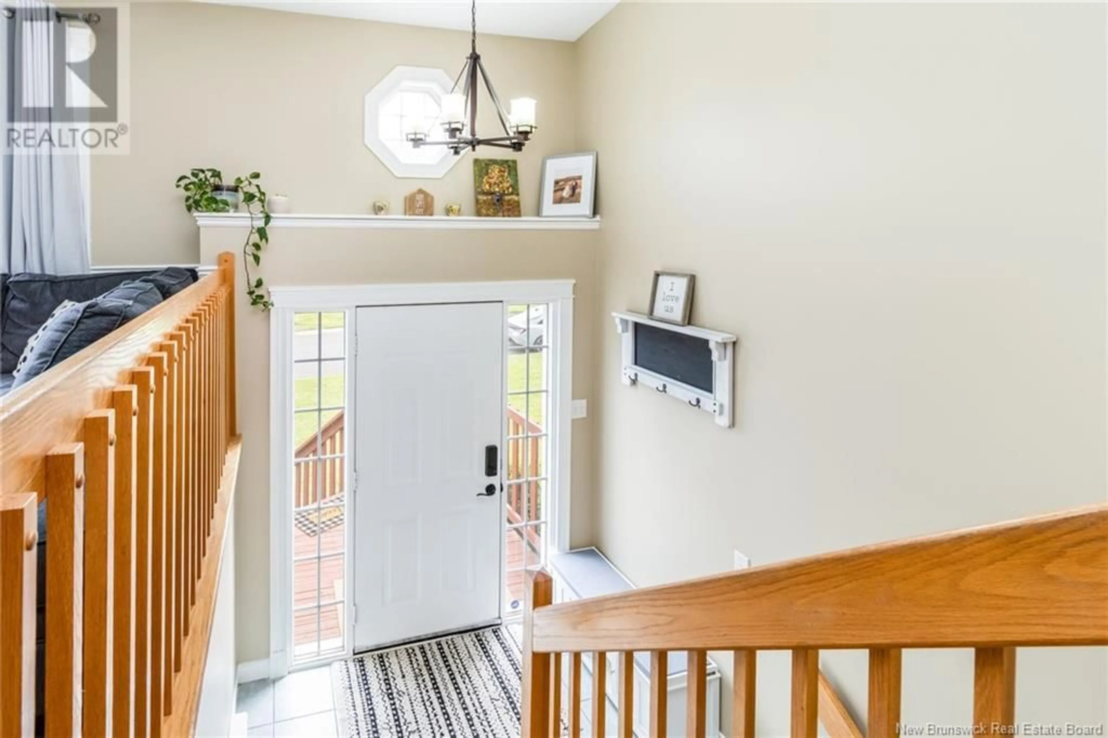 Indoor entryway for 74 DUFFIE DRIVE, Oromocto New Brunswick E2V4L3