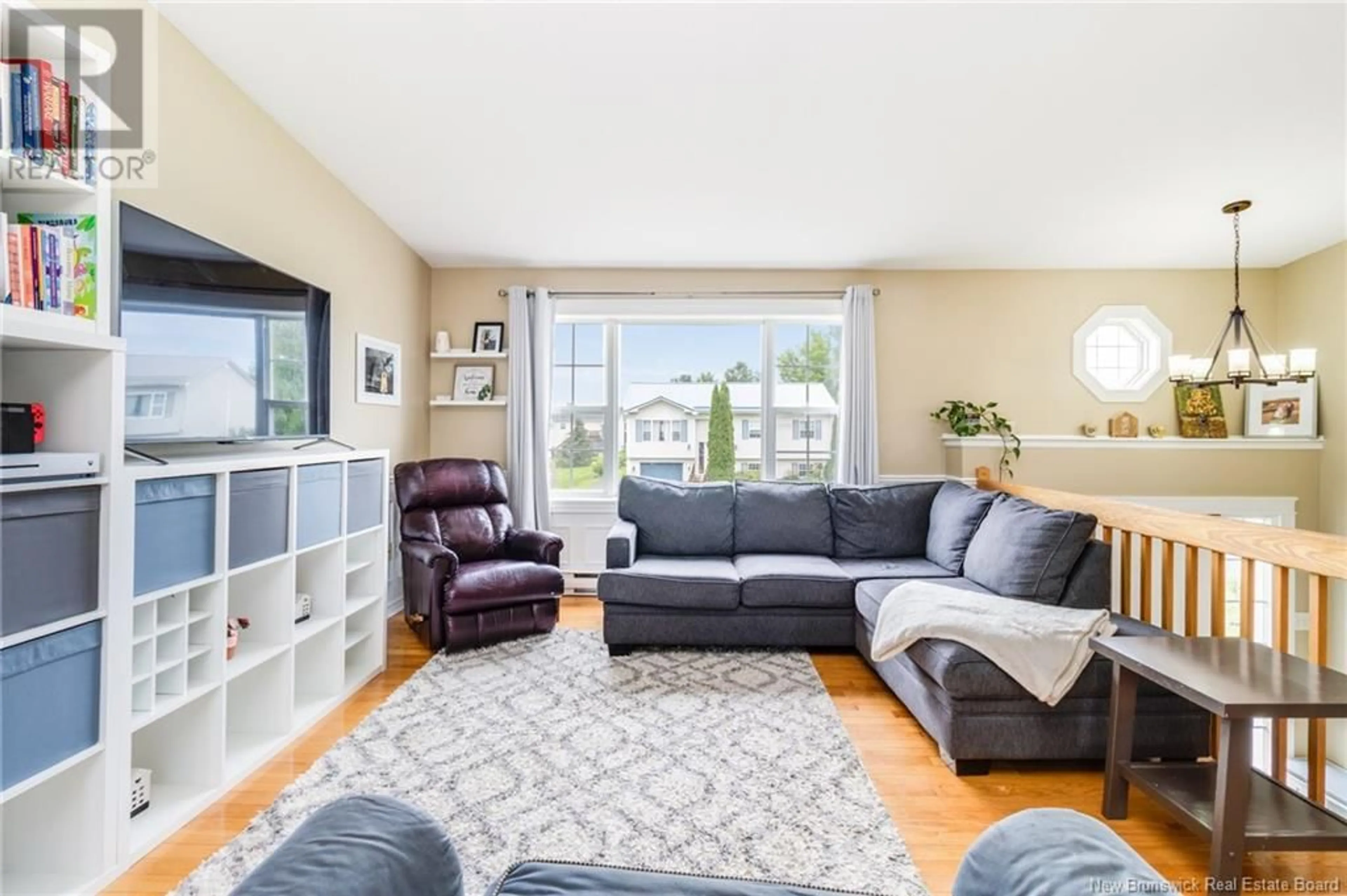 Living room with furniture, unknown for 74 DUFFIE DRIVE, Oromocto New Brunswick E2V4L3