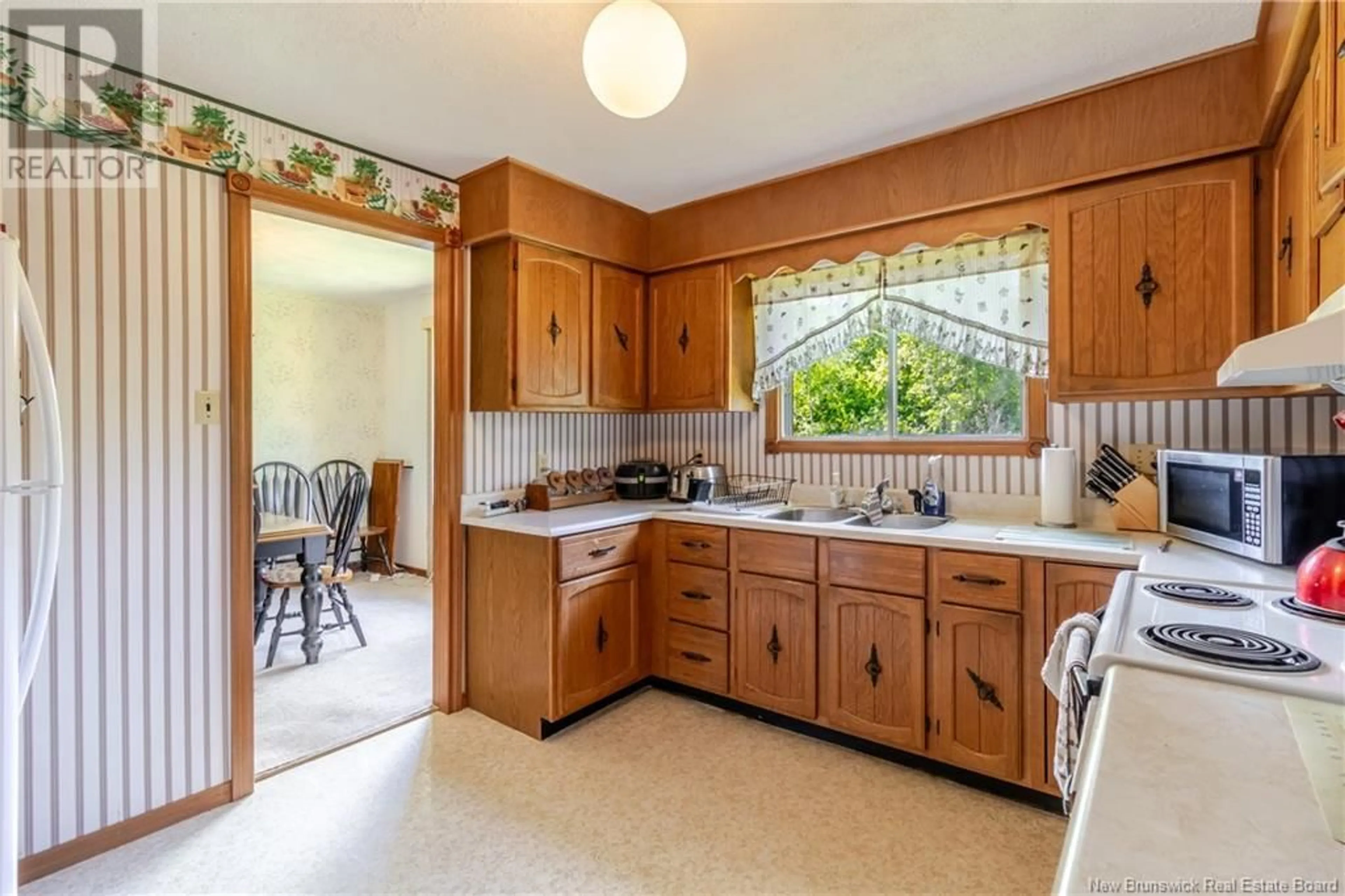 Standard kitchen, unknown for 1973 ROUTE 655, Nasonworth New Brunswick E3B8C4